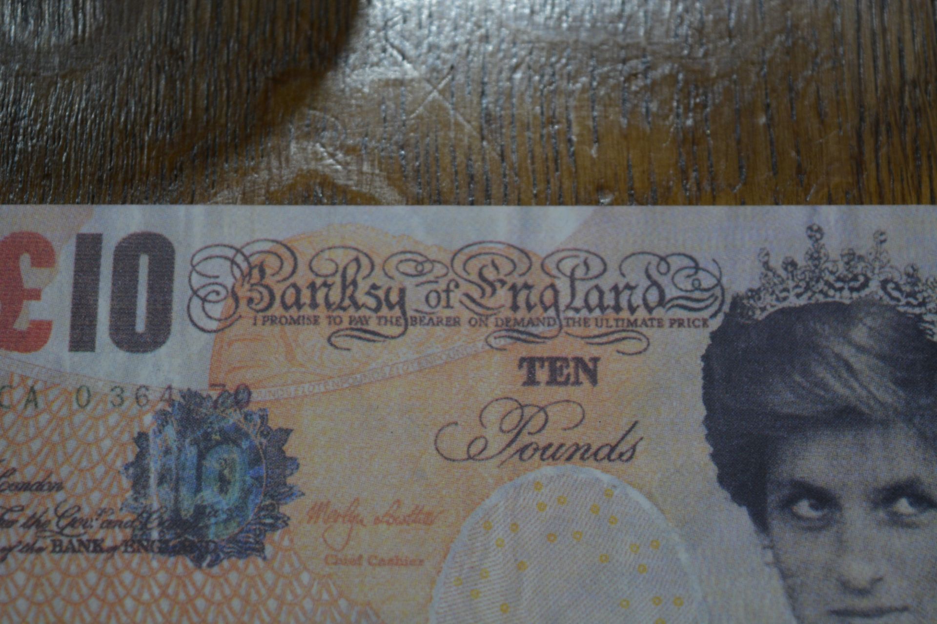 Banksy (b.1974) 'Di-Faced tenner', offset lithograph, 14cm x 7.5cm The note itself is in good - Bild 10 aus 11