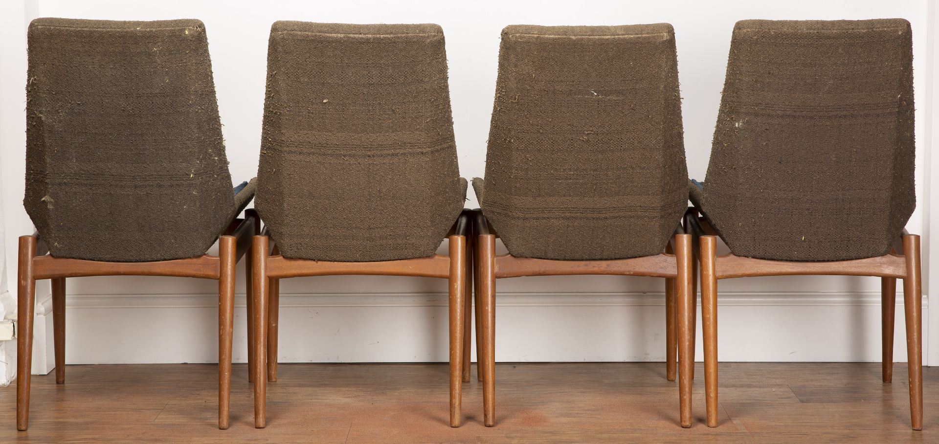 Robert Heritage for Archie Shine Ltd teak framed set of four chairs, with grey upholstery, unmarked, - Bild 3 aus 3