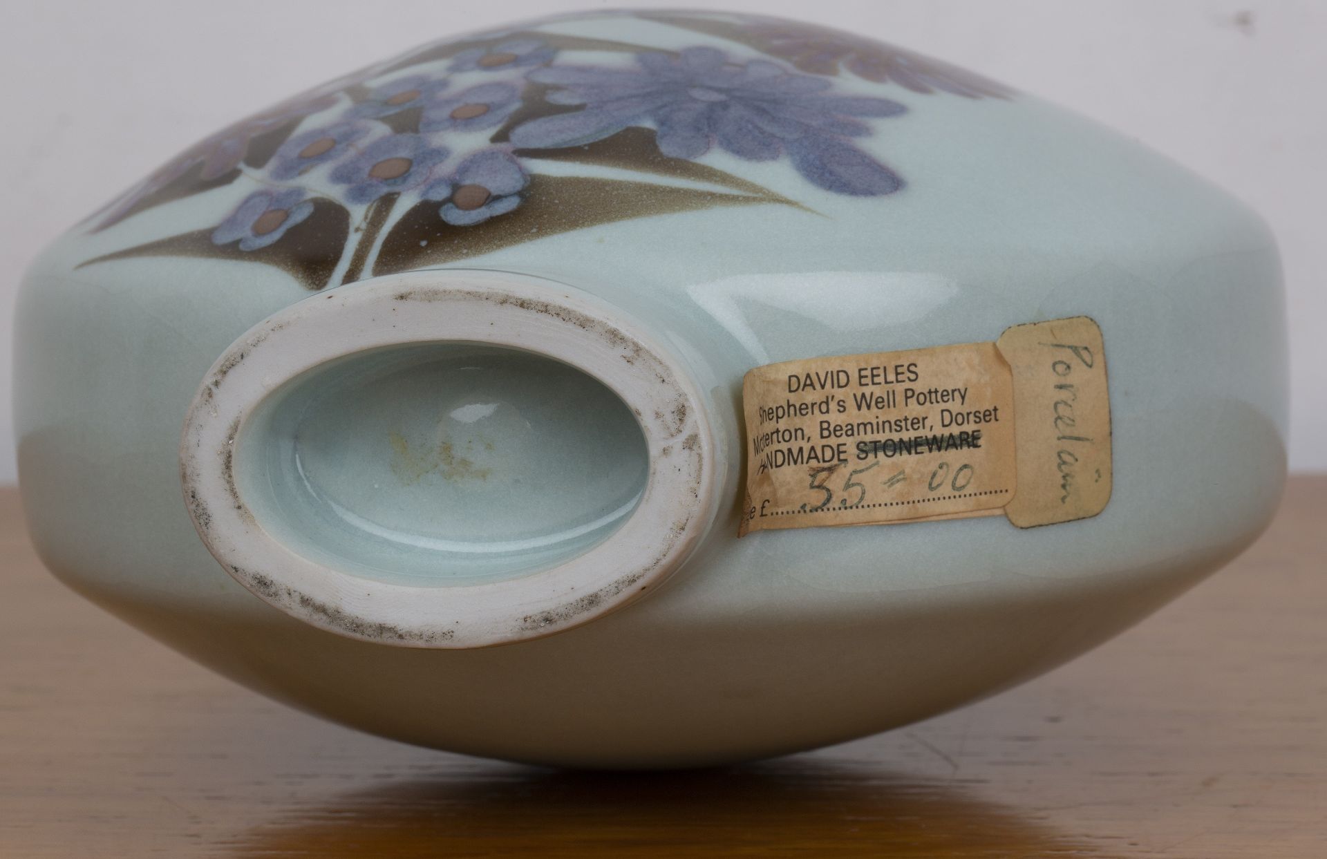 David Eeles (1933-2015) studio ceramic moonflask, porcelain, with celadon glaze and painted with - Image 3 of 4