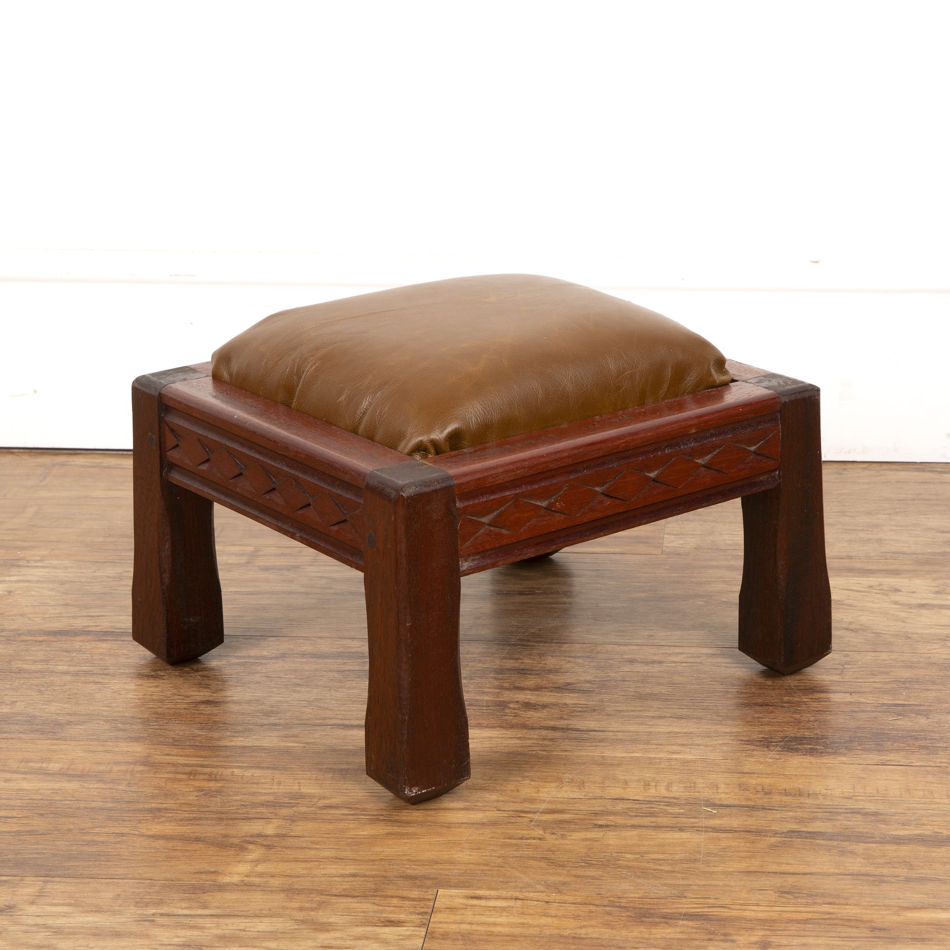 Cotswold School mahogany framed stool, with upholstered top, and carved detailing, 33cm wide x - Bild 3 aus 3