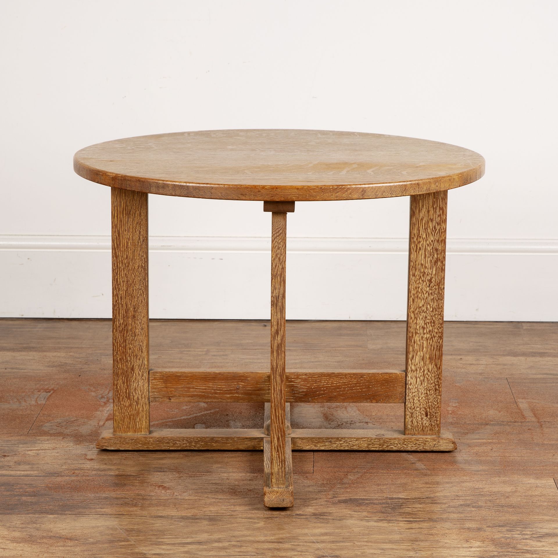 Heals oak, circular occasional table, with double cross-over stretchers, bears label to the - Bild 3 aus 6