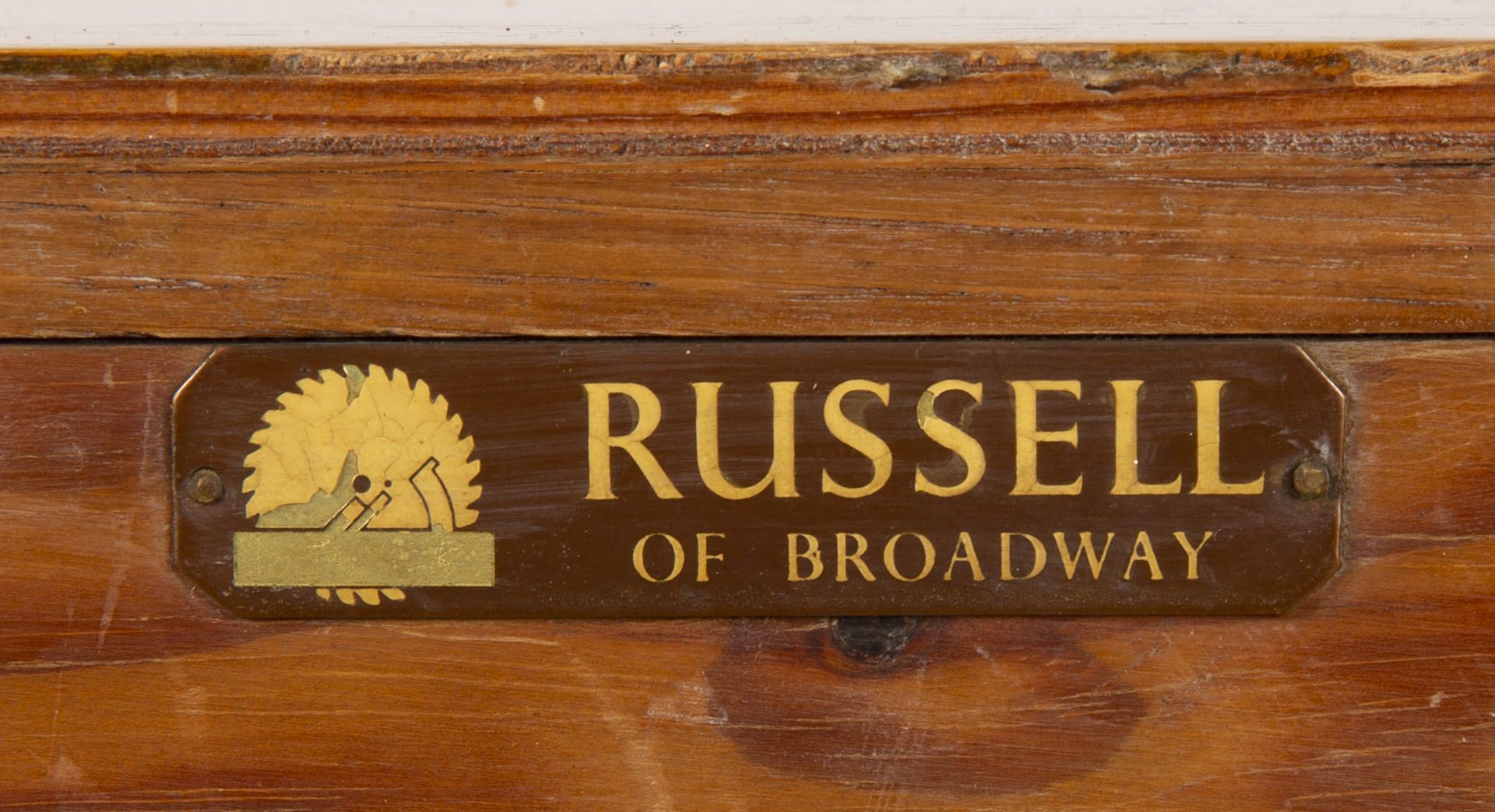 Gordon Russell (1892-1980) oak, Utility sideboard, with four central drawers flanked on each side by - Bild 8 aus 8