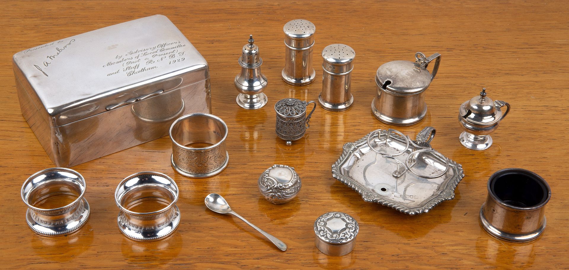Group of miscellaneous silver to include: silver box with wooden lining, silver cruet stand,