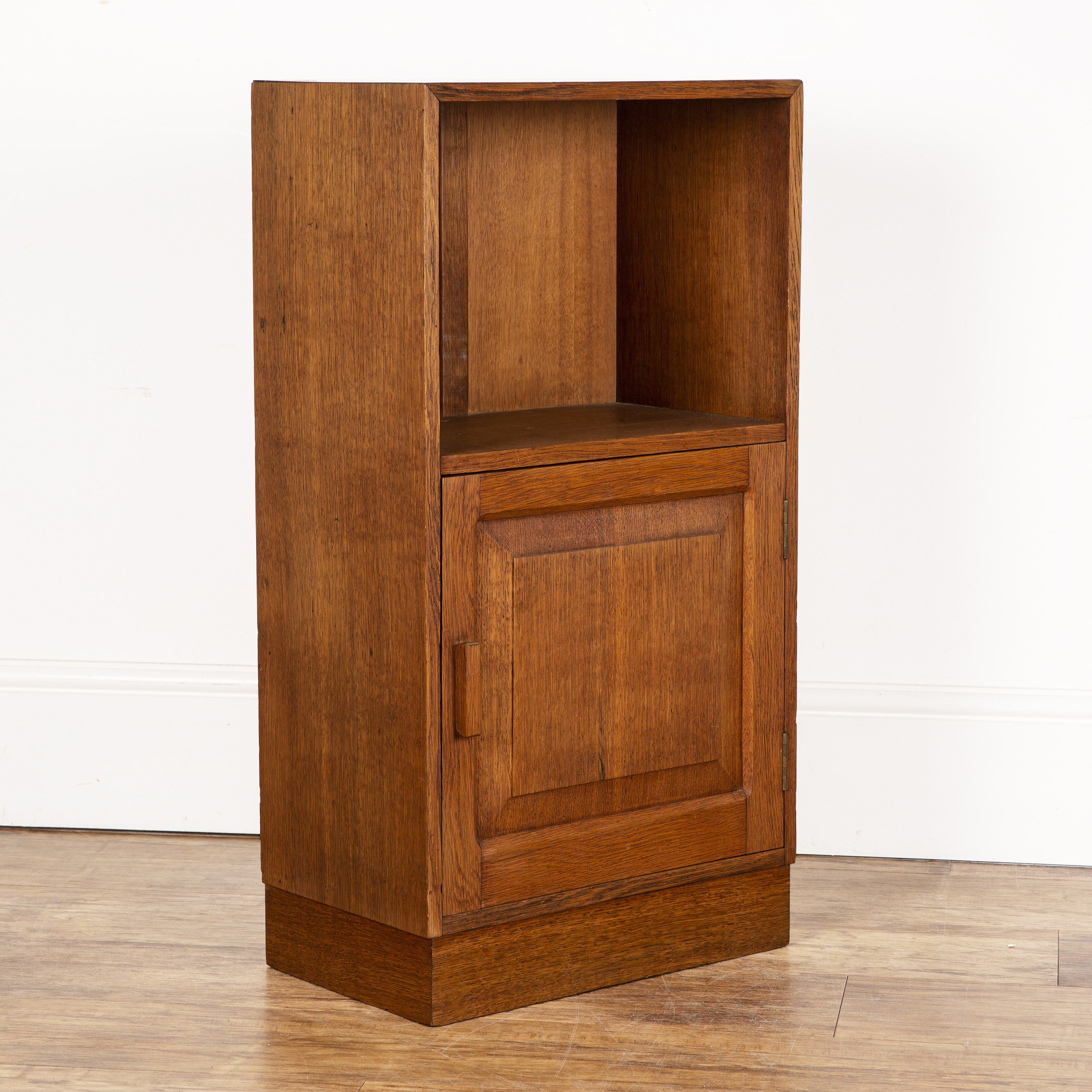 Attributed to Heals oak, small cupboard or bedside table, with open shelf above a fielded panel - Image 3 of 5