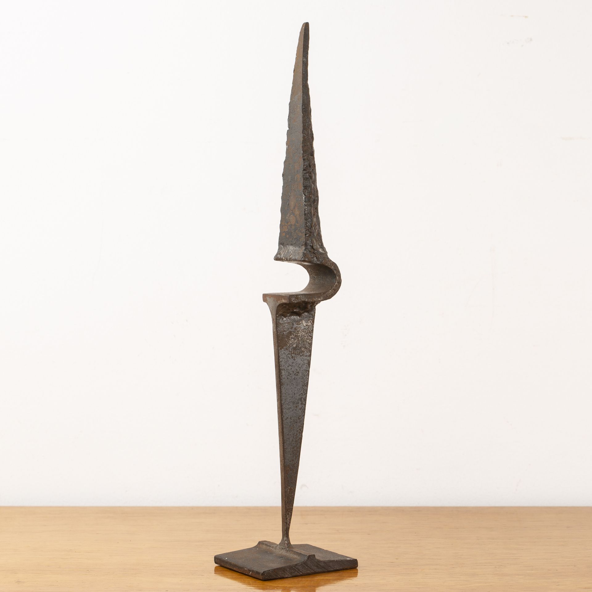 Attributed to George Pickard (1929-1993) 'Sharp point', iron sculpture, unsigned, 42cm high - Image 3 of 4