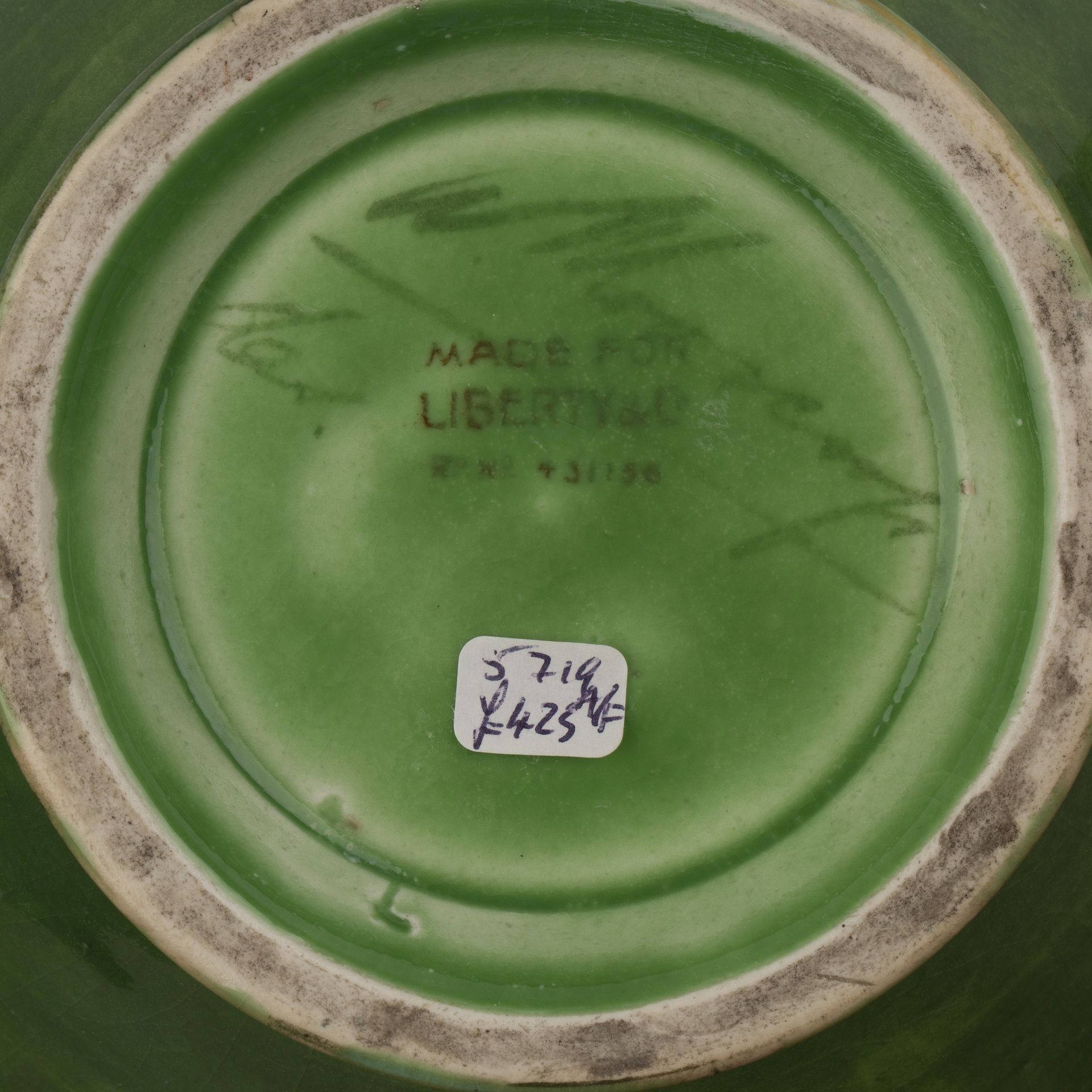 William Moorcroft (1872-1945) for Liberty and Co 'Flamminian ware' in green colourway, with - Bild 3 aus 6