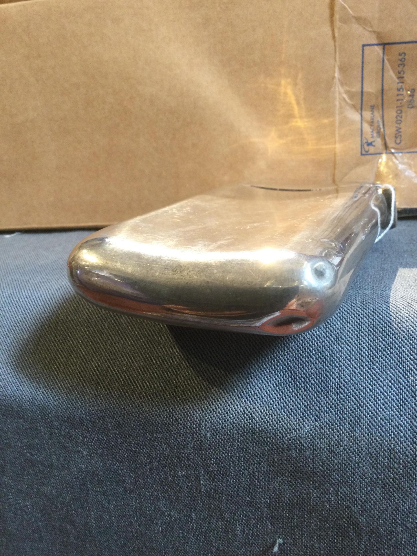 A late 19th century Chinese export silver cigar case by Wang Hing, of curved and rounded rectangular - Bild 7 aus 11