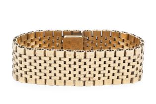 A 9ct gold flexible link strap bracelet, with textured decoration, the clasp hallmarked for E.J Ltd,