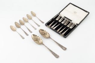 A set of six George III silver teaspoons, with leaf embossed and engraved bowls by Edward Lees,