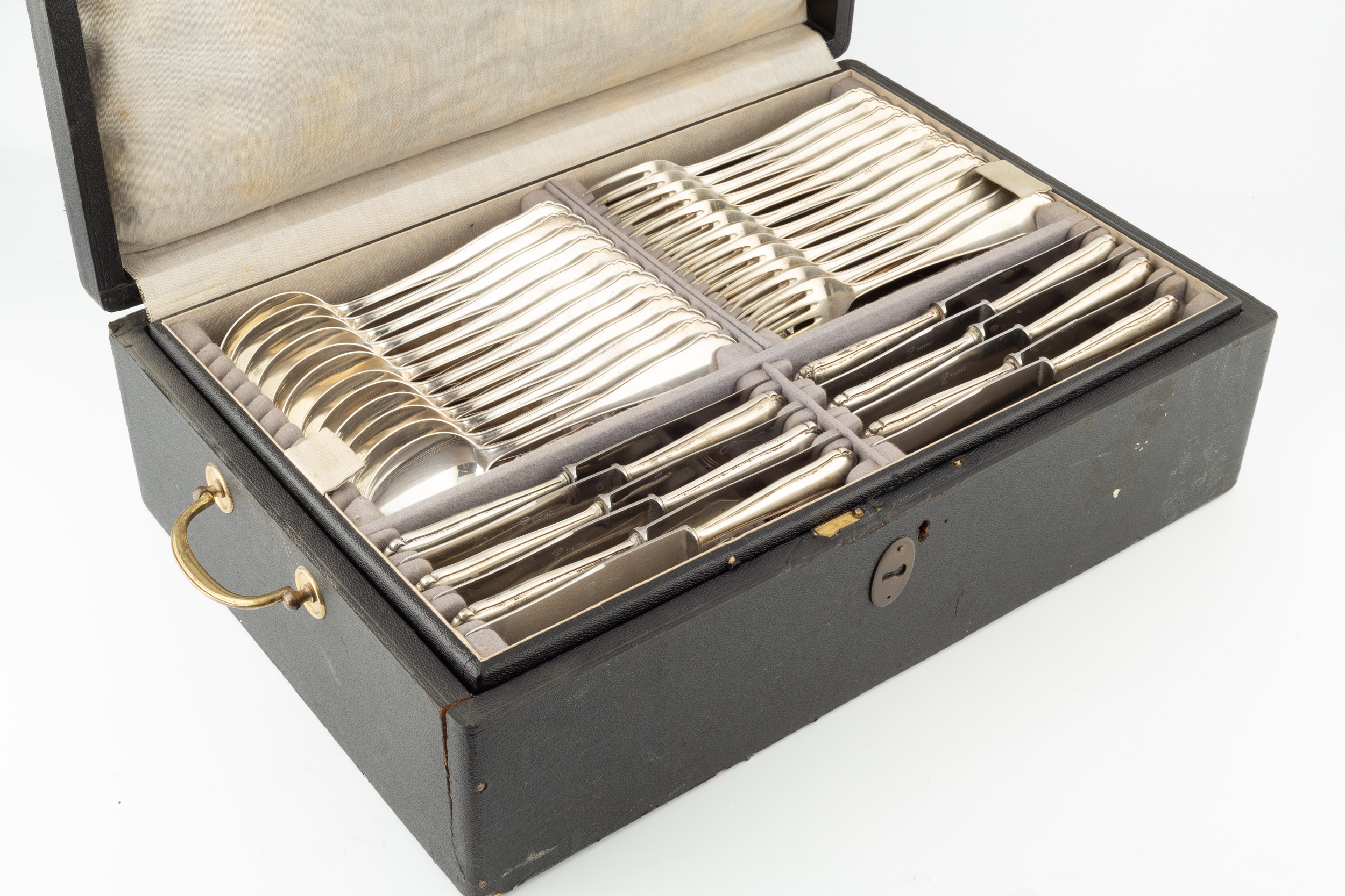 An extensive service of German silver flatware, comprising 12 each of table forks, table spoons, - Image 3 of 3