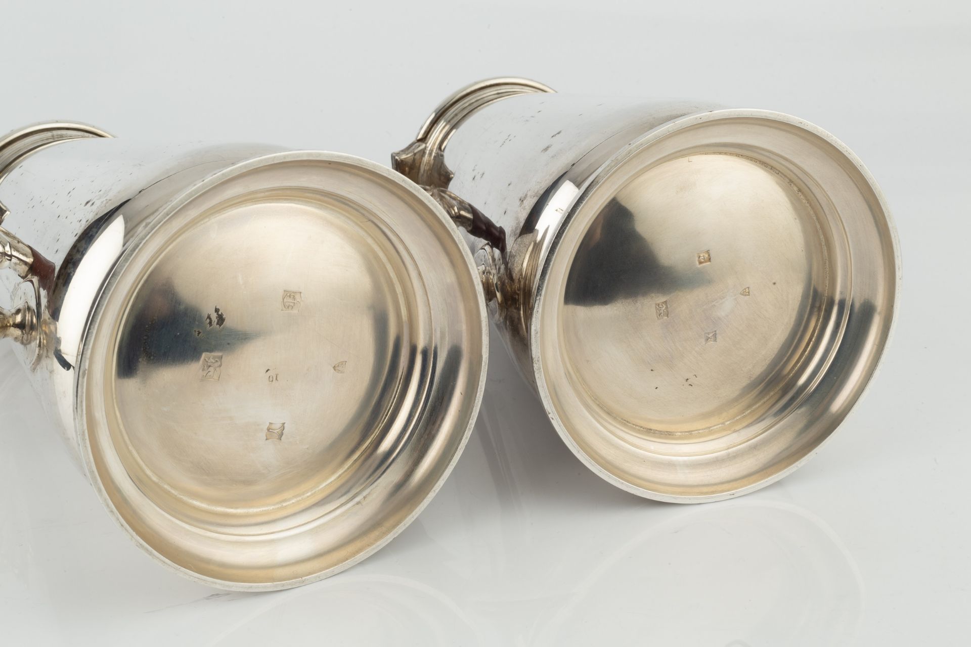 A silver coffee pot and matching hot water pot, with tapering baluster bodies, hinged covers and - Image 3 of 3