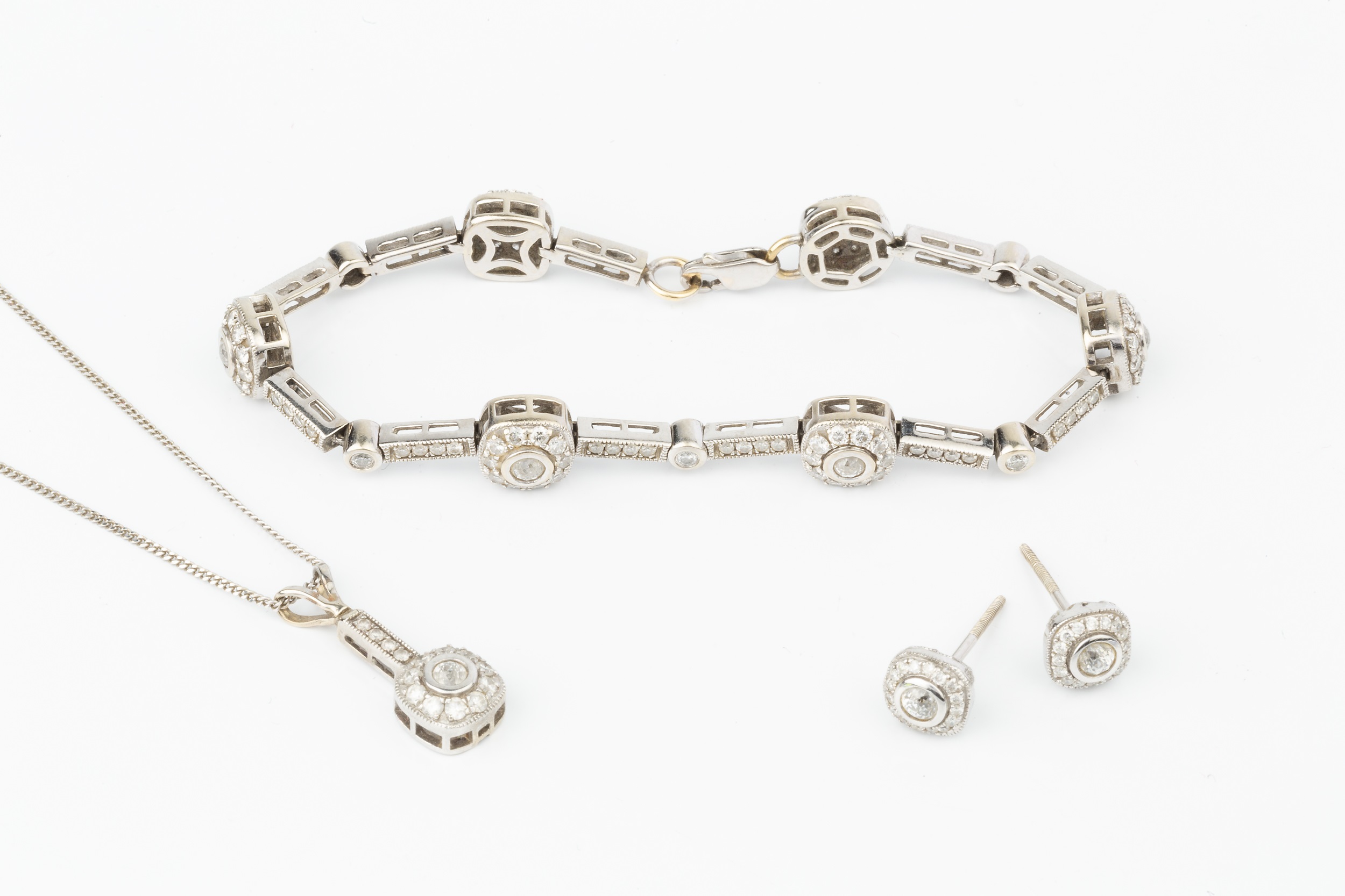 A suite of diamond set 14k white gold jewellery, comprising a bracelet, composed of six cushion - Image 3 of 3