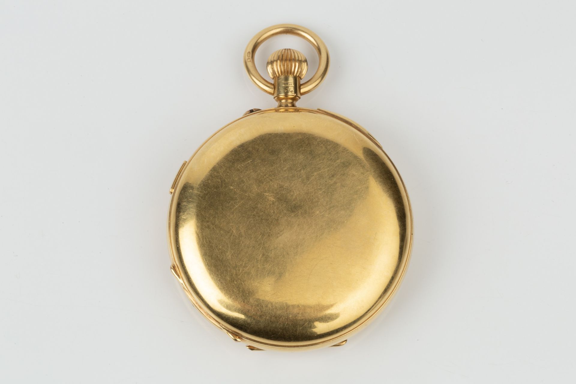 An Edwardian 18ct gold hunter pocket watch, the enamel dial with roman numerals and 1-300 outer - Bild 4 aus 7