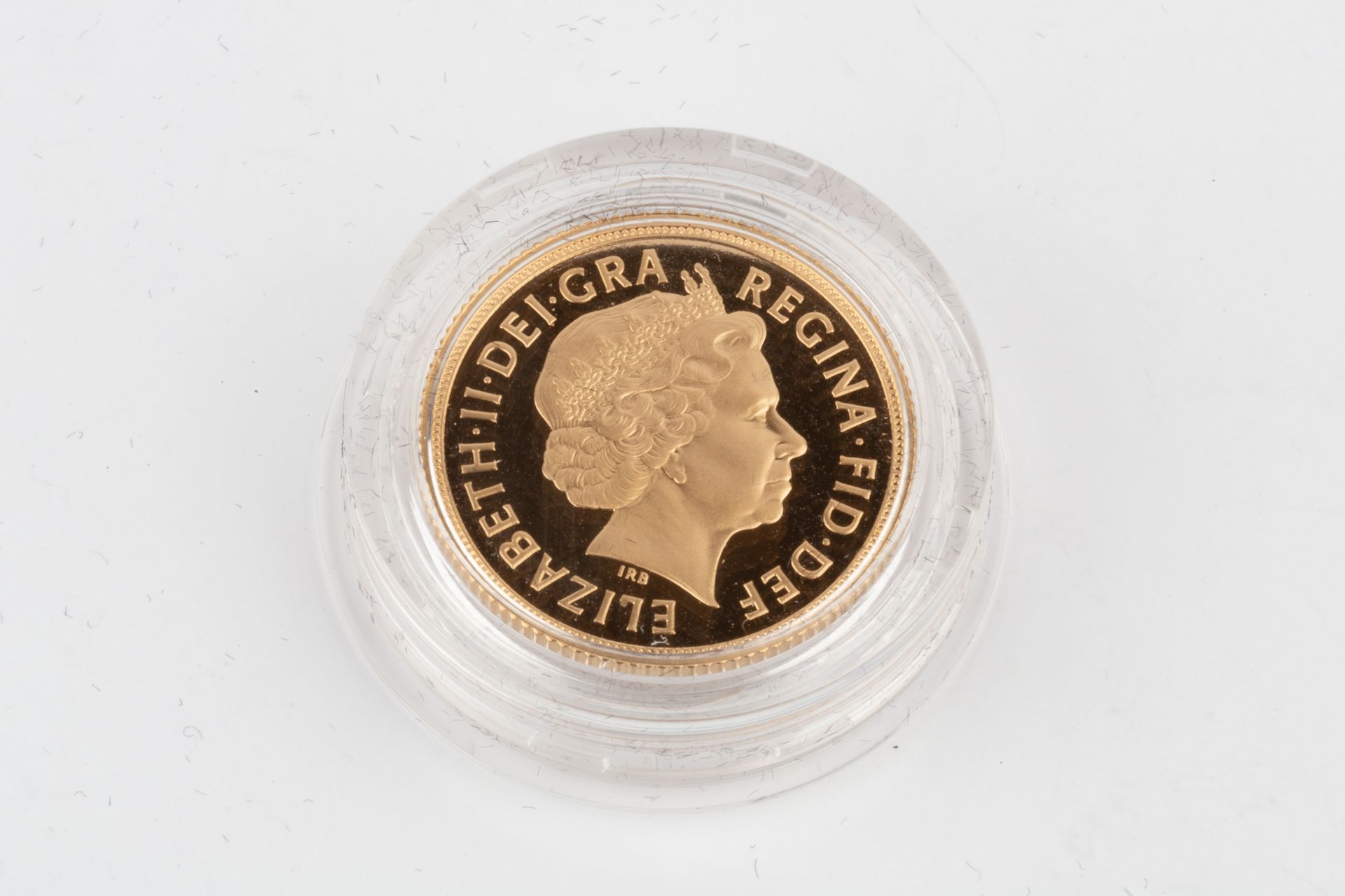 An Elizabeth II sovereign, 2009, in Royal Mint wooden box - Bild 2 aus 2