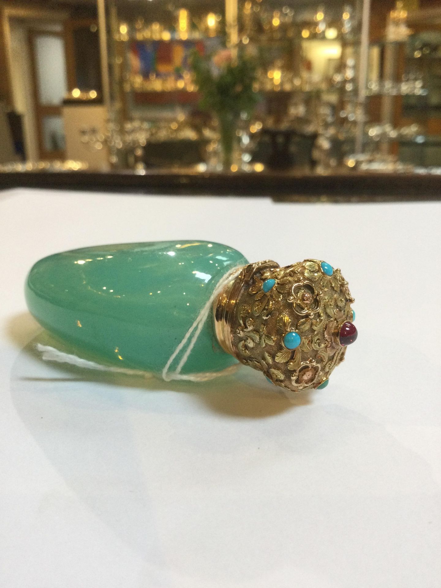 A 19th century French gold mounted opaline glass scent bottle, the turquoise glass body of ovoid - Bild 11 aus 11