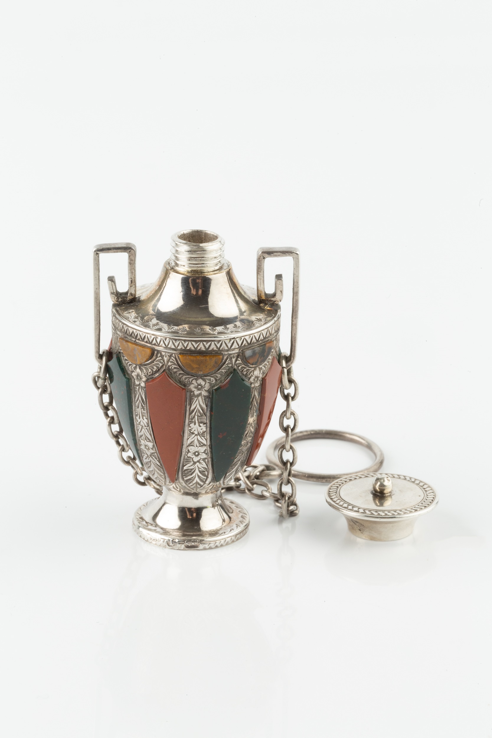 A late Victorian silver and hardstone novelty scent bottle, modelled as a twin handled classical - Image 2 of 3