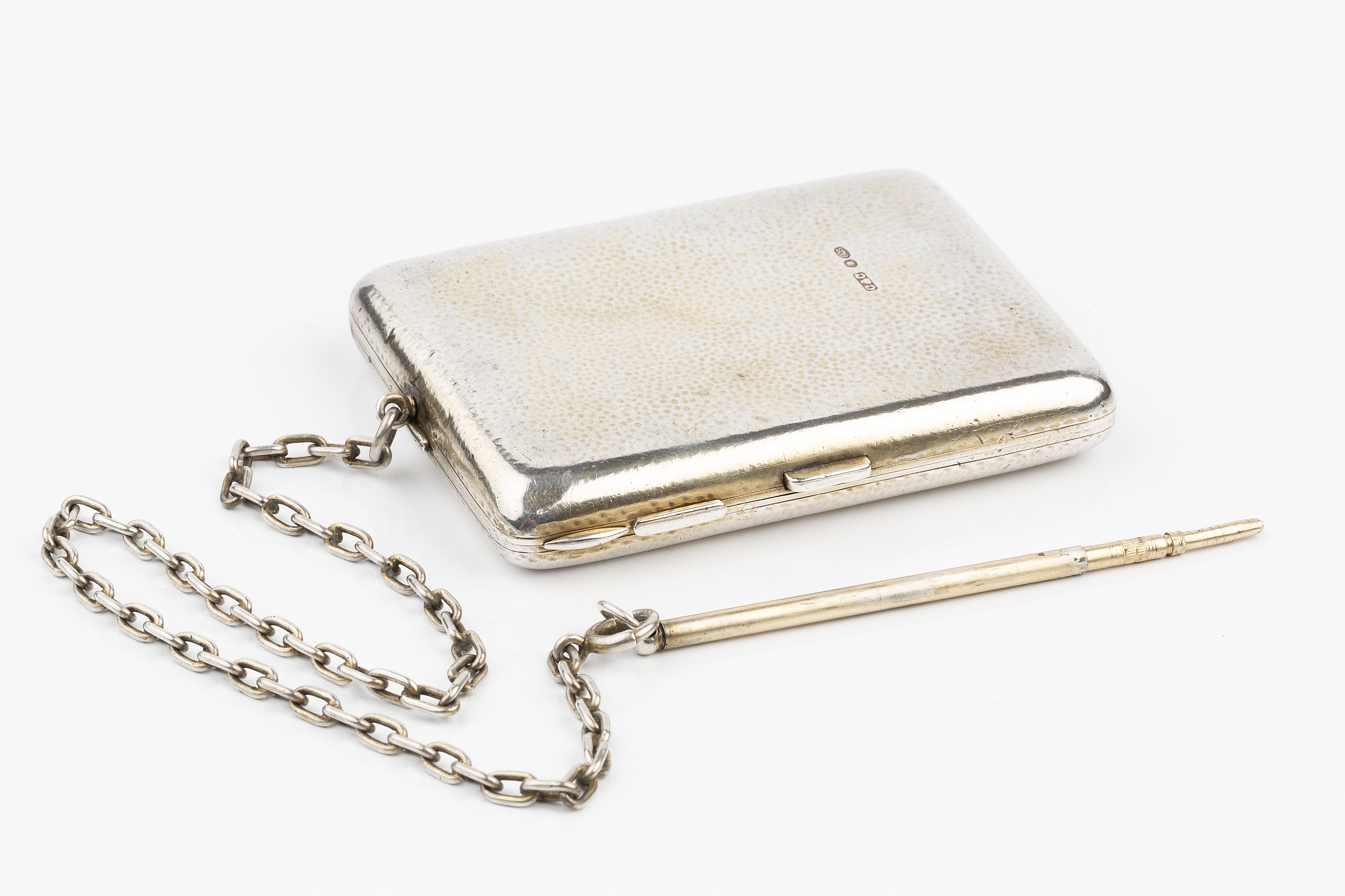 An early 20th century Continental silver rectangular compact and aide memoire, of heavy gauge, - Image 2 of 2