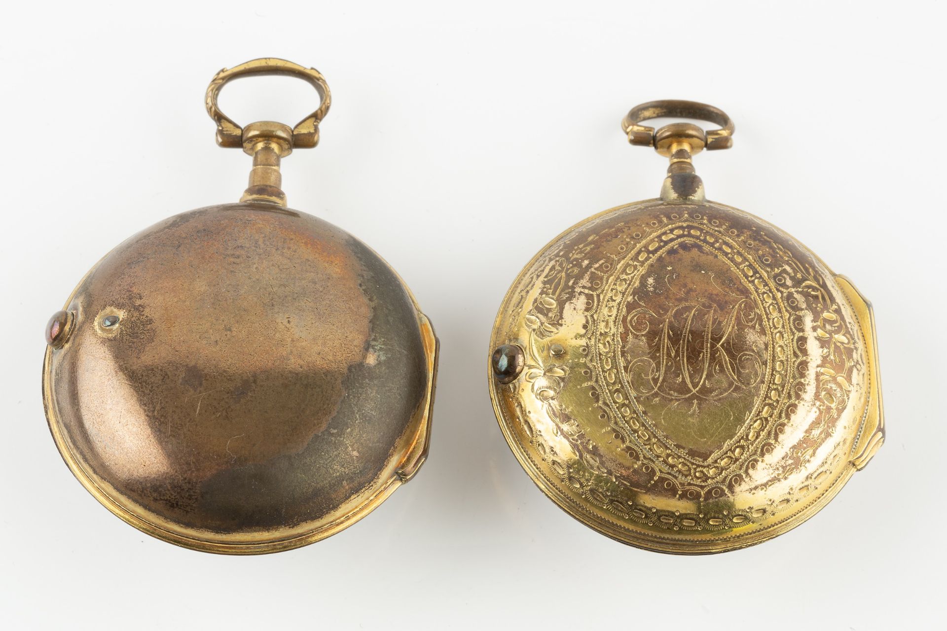 A pair cased gilt metal pocket watch, with white enamel Roman dial, Arabic five minutes, beetle - Bild 2 aus 2