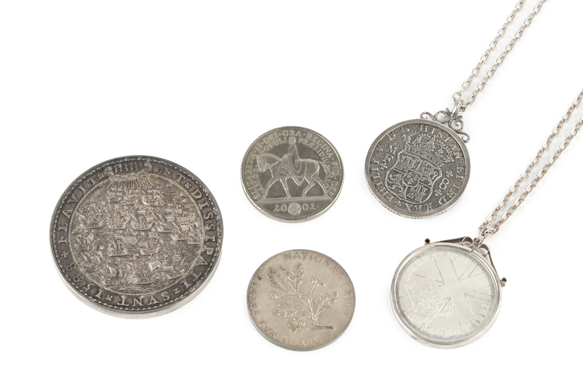 A silver Spanish Armada 400th anniversary medal, 1988, cased, a silver 'Hollandia' treasure coin