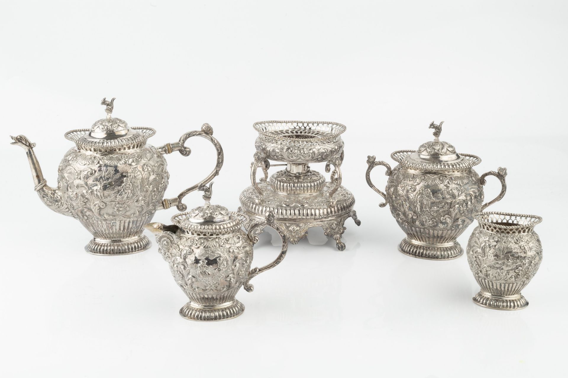 A late 19th century Dutch silver five piece bachelor's tea service, comprising teapot and cover, - Bild 2 aus 2