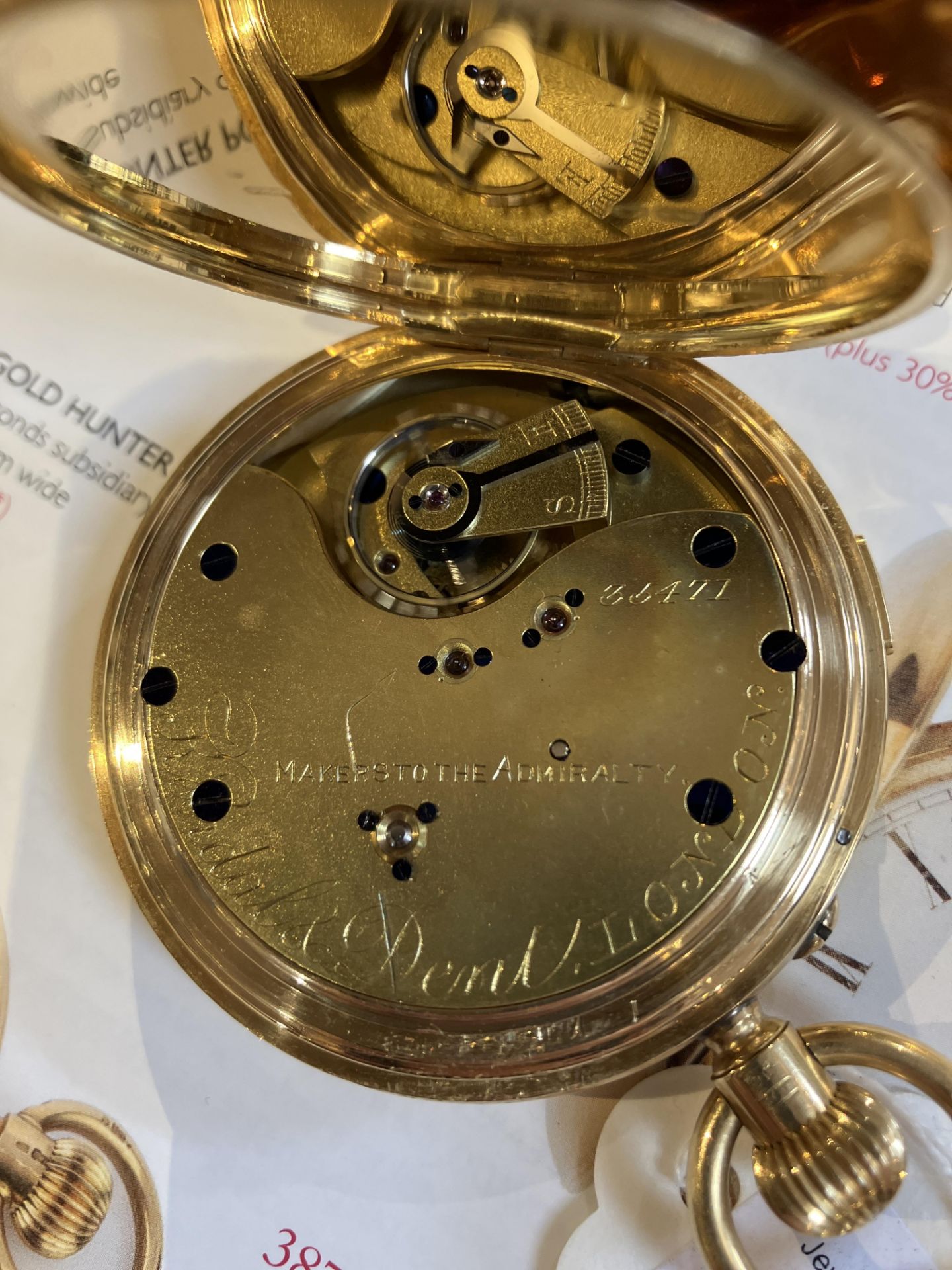 An Edwardian 18ct gold hunter pocket watch, the enamel dial with roman numerals and 1-300 outer - Bild 7 aus 7