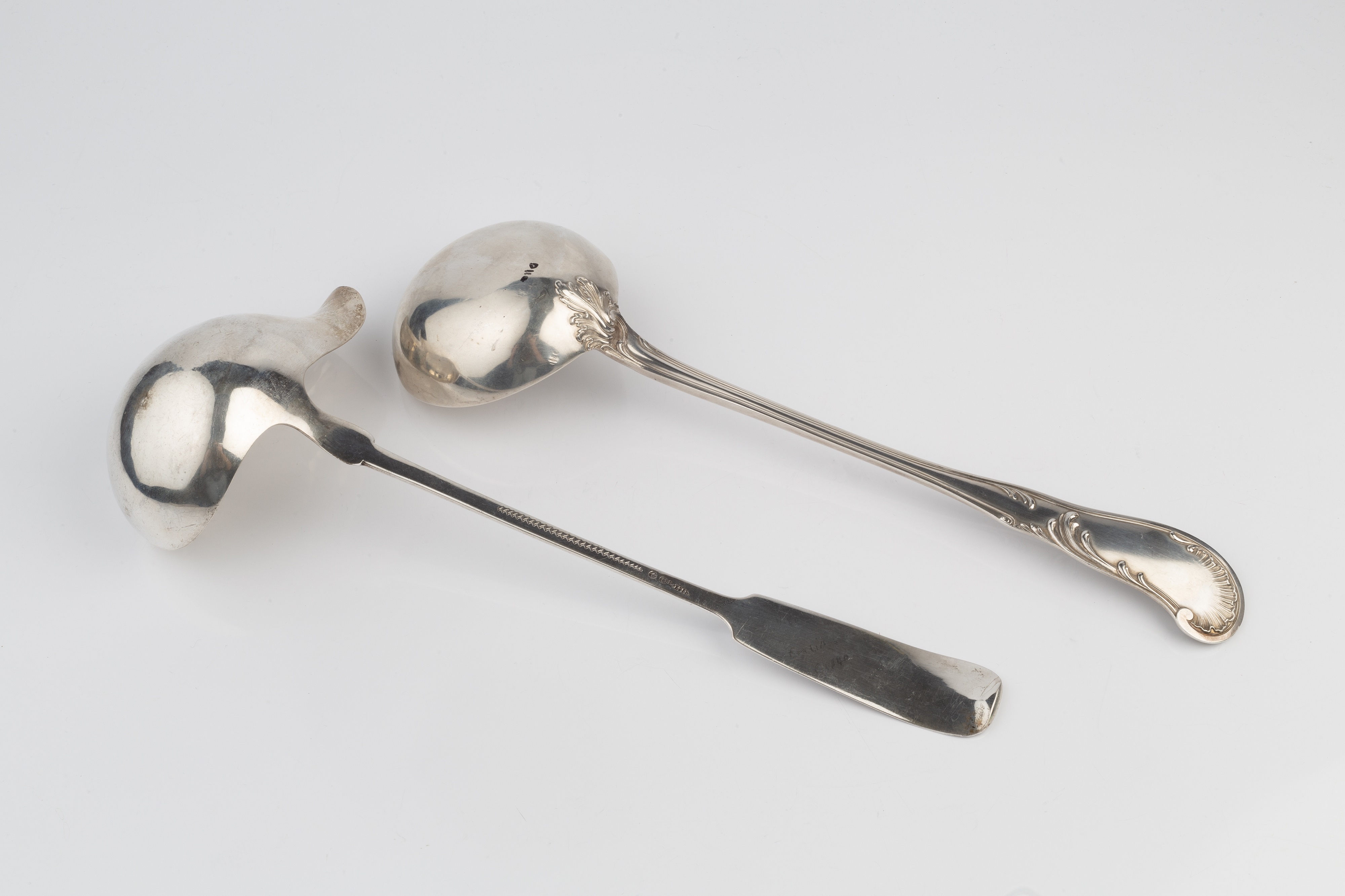 An early 19th century German silver fiddle pattern soup ladle, with lipped bowl, Berlin marks, 33. - Image 2 of 3