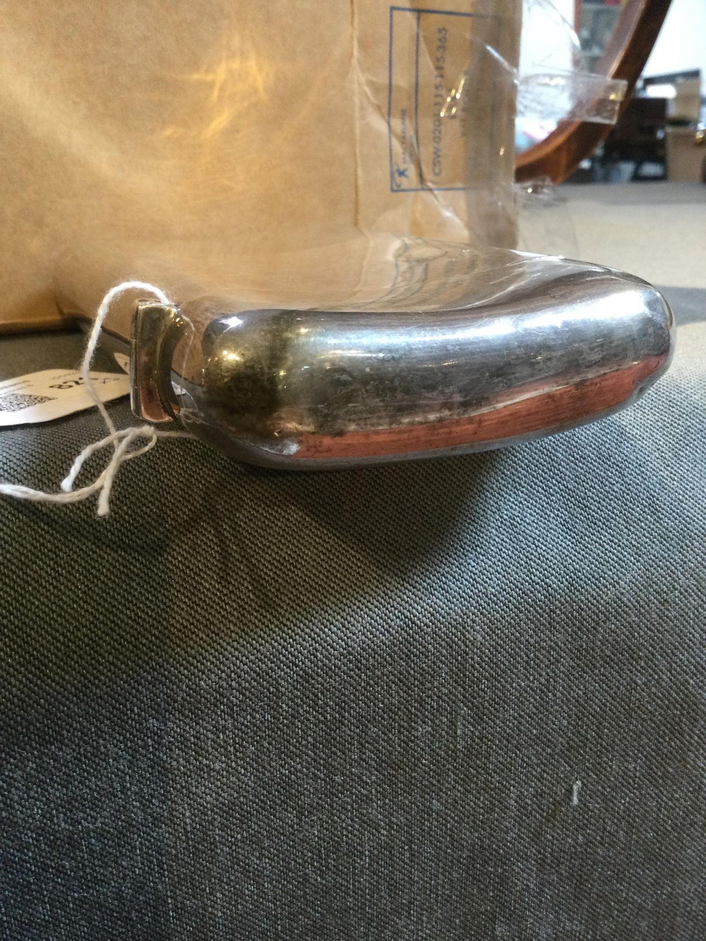 A late 19th century Chinese export silver cigar case by Wang Hing, of curved and rounded rectangular - Bild 8 aus 11