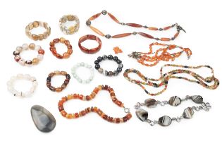 A collection of agate and hardstone jewellery, comprising a bracelet of 2cm diameter spherical