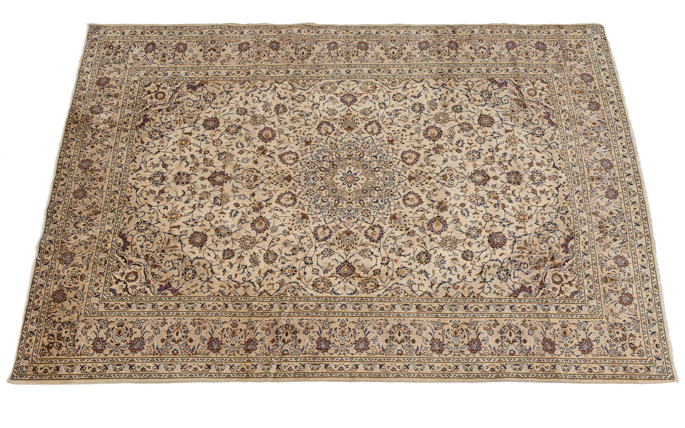 A modern machine-woven Kashan carpet