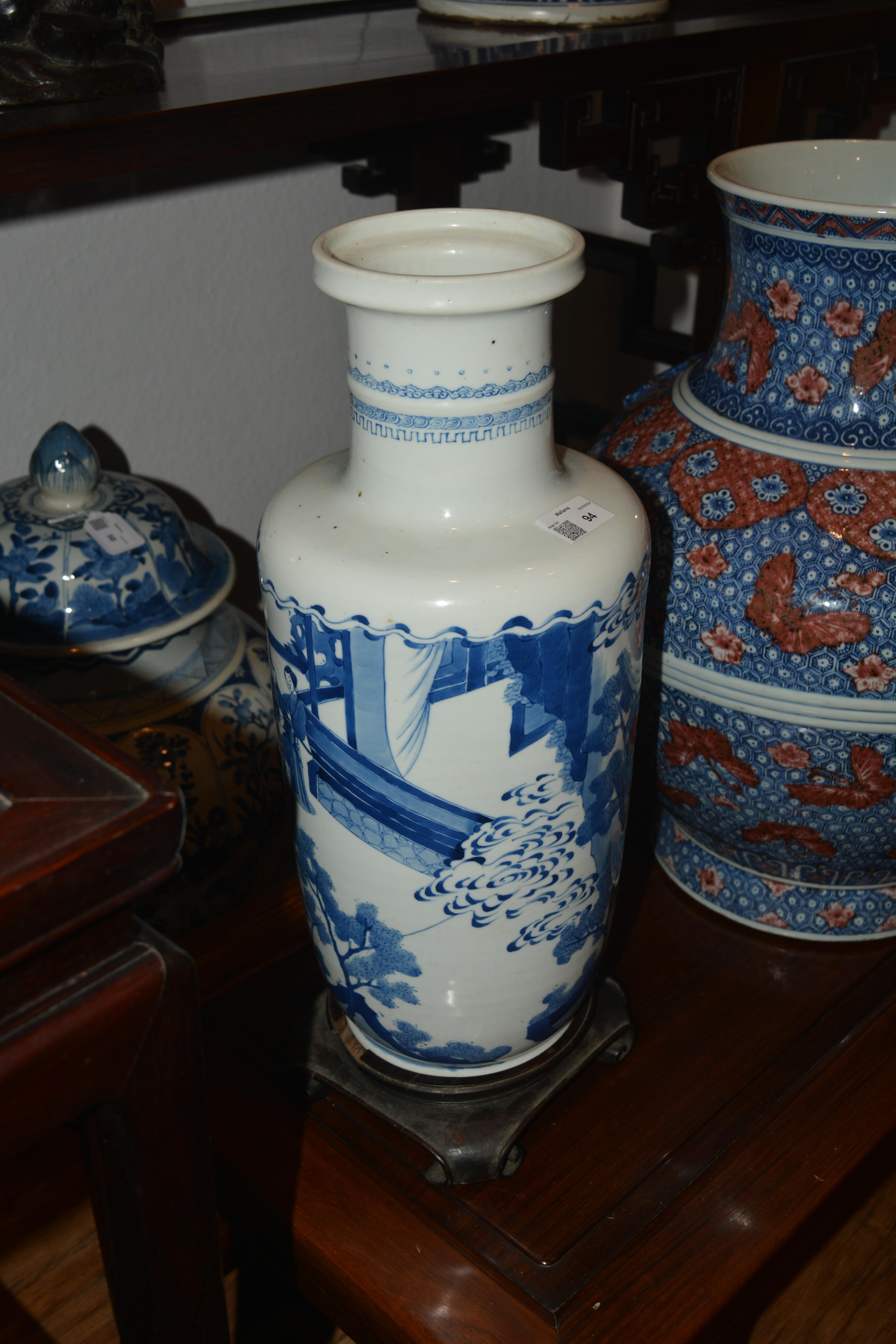 Blue and white porcelain rouleau vase Chinese, Kangxi painted with scholars, clouds, and figures - Image 21 of 33