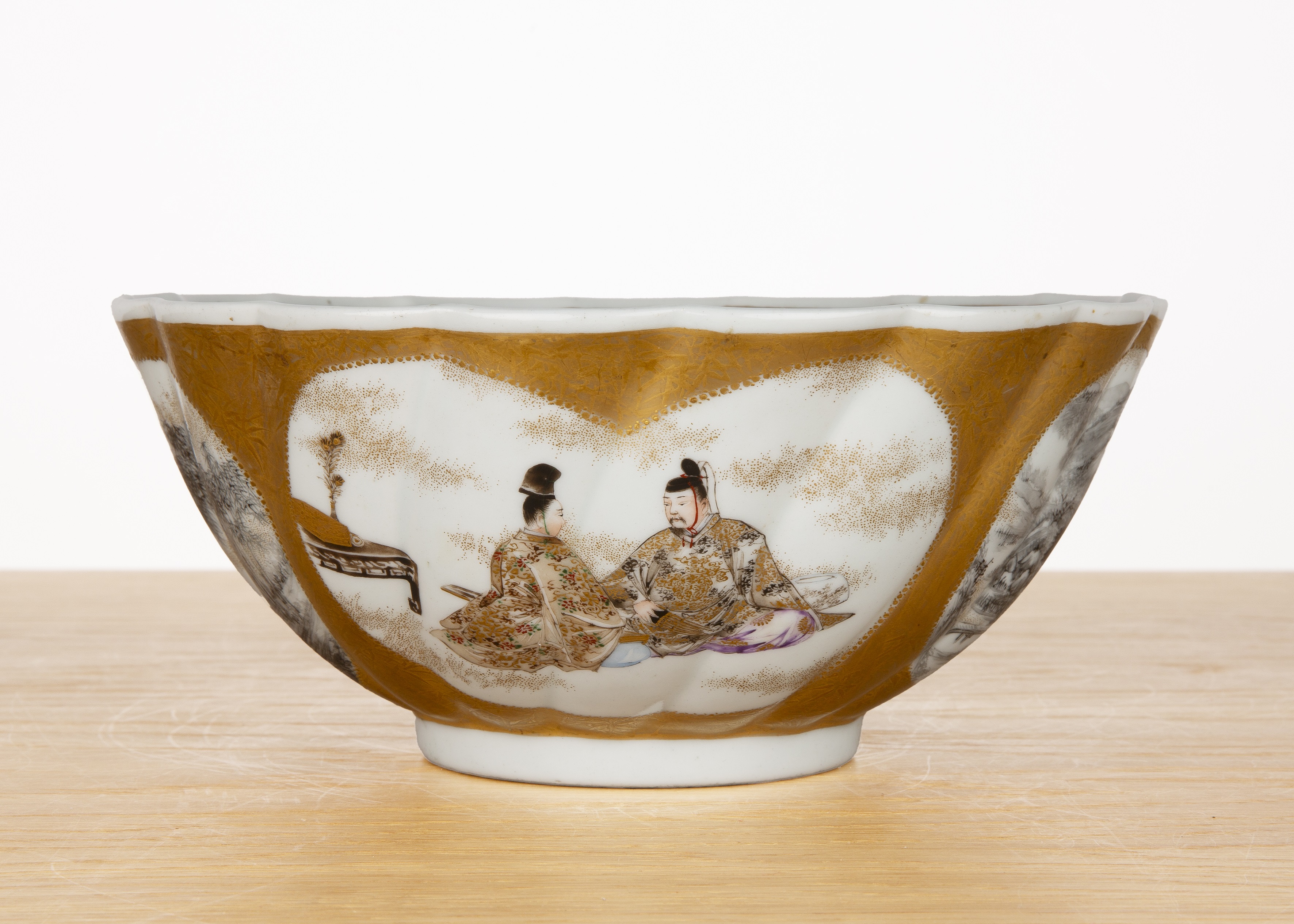 Circular Japanese bowl Japanese, late 19th Century with panels of Samurai, landscapes, figures and - Image 2 of 17