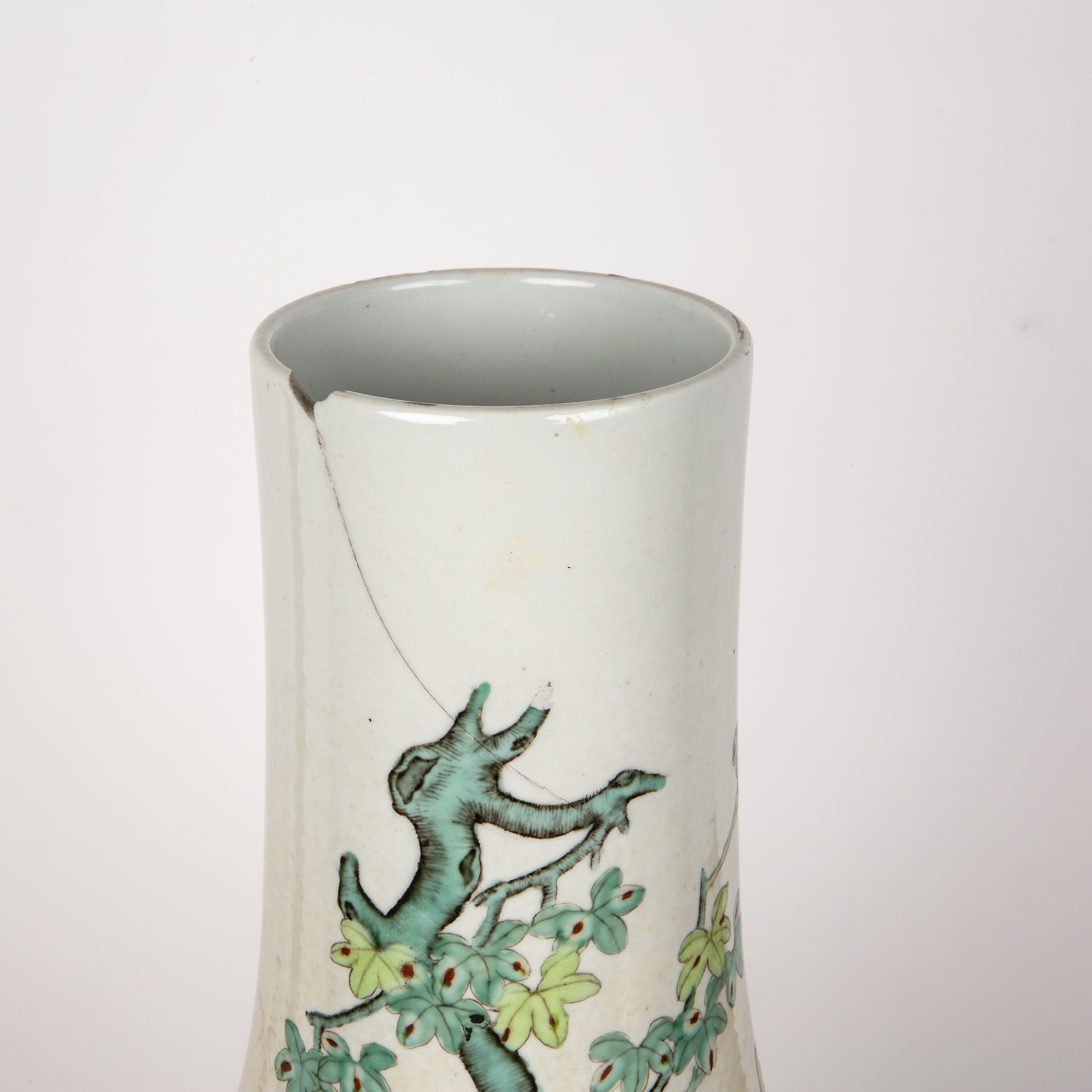 Enamelled porcelain bottle vase Chinese, Xuantong period painted with auspicious herons perched in a - Image 3 of 20
