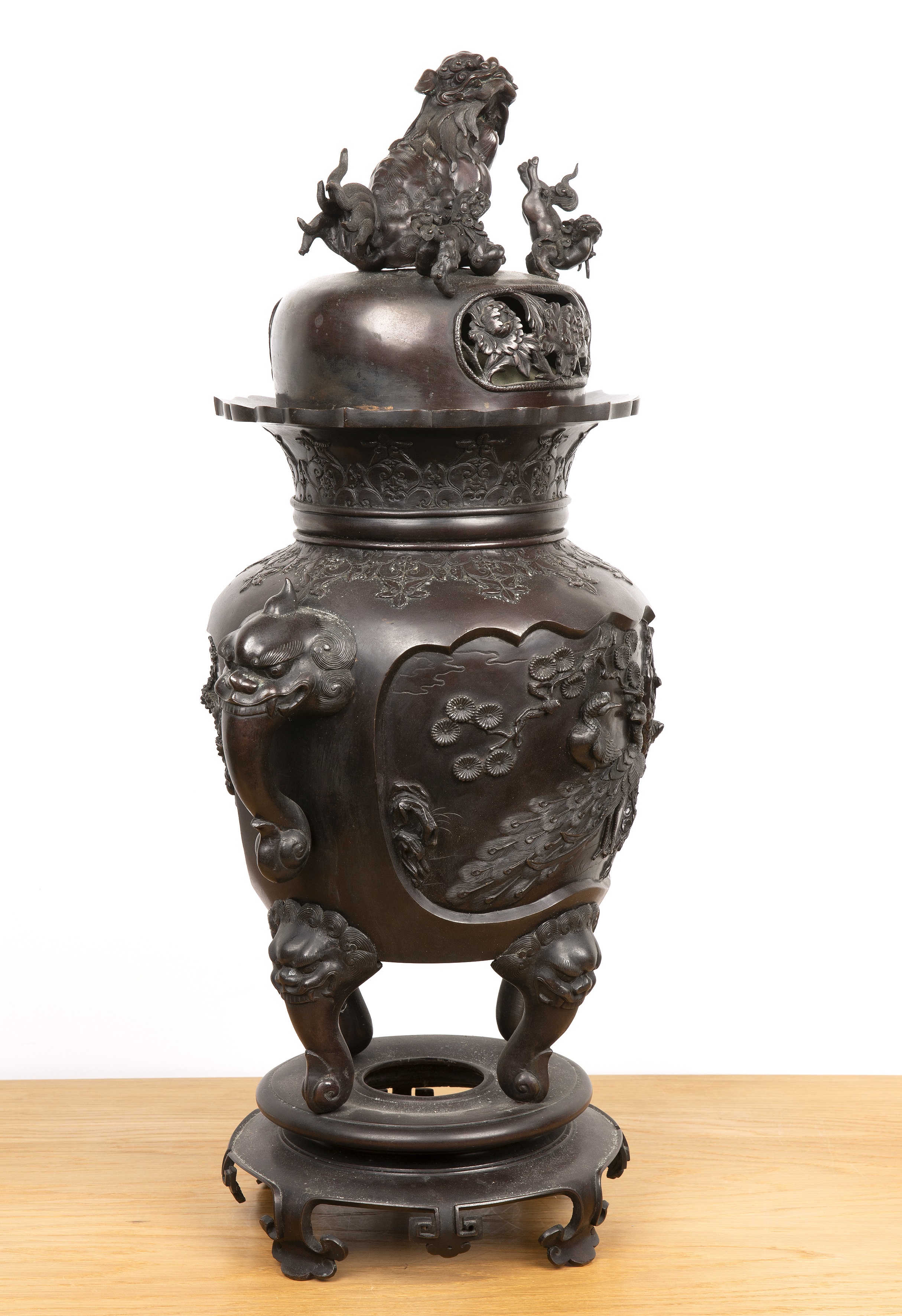 Large bronze vase and cover Japanese, late 19th Century decorated with panels of birds and - Image 2 of 6