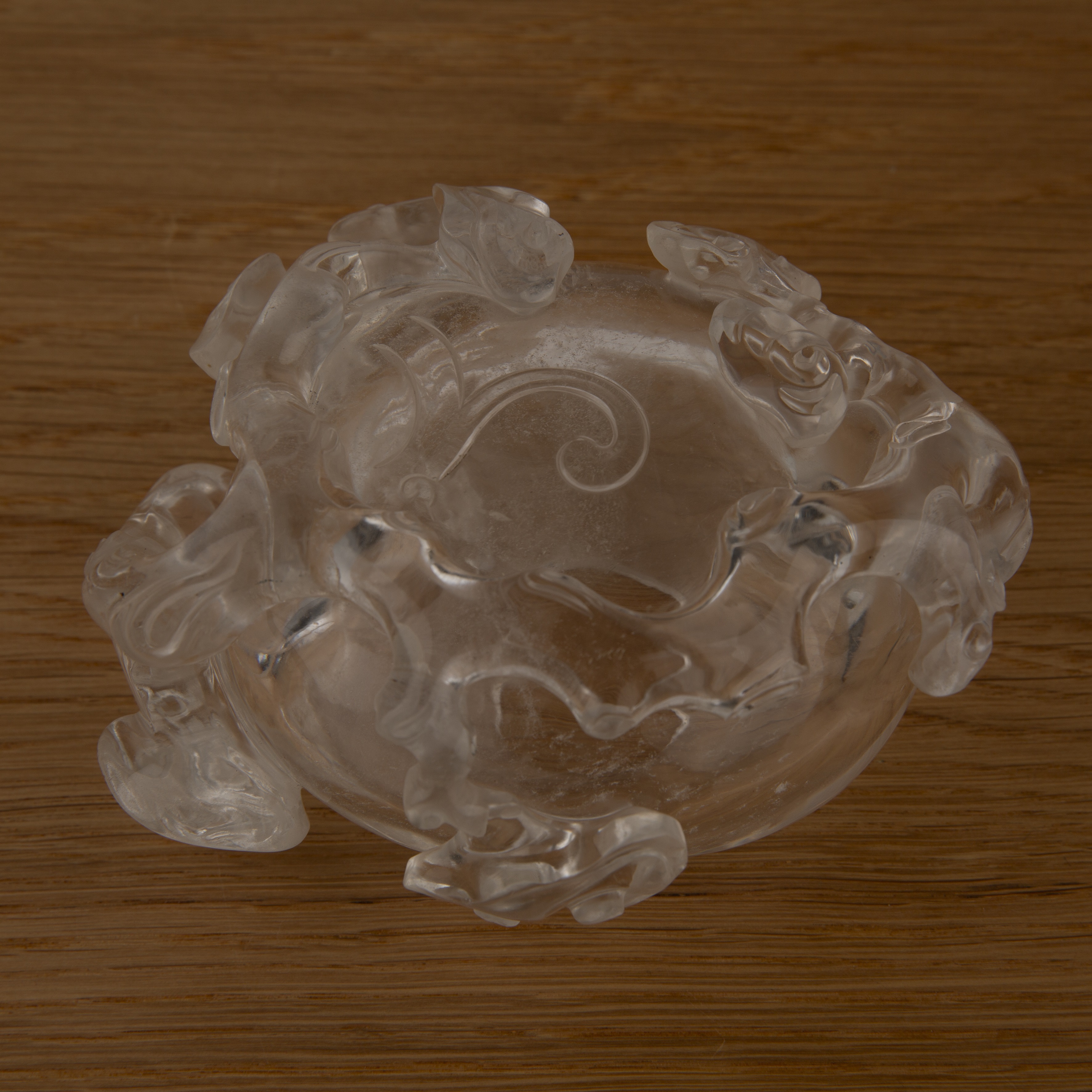 Rock crystal brush washer Chinese, 18th/19th Century of oval form, with trailing lingzhi fungus - Image 5 of 9