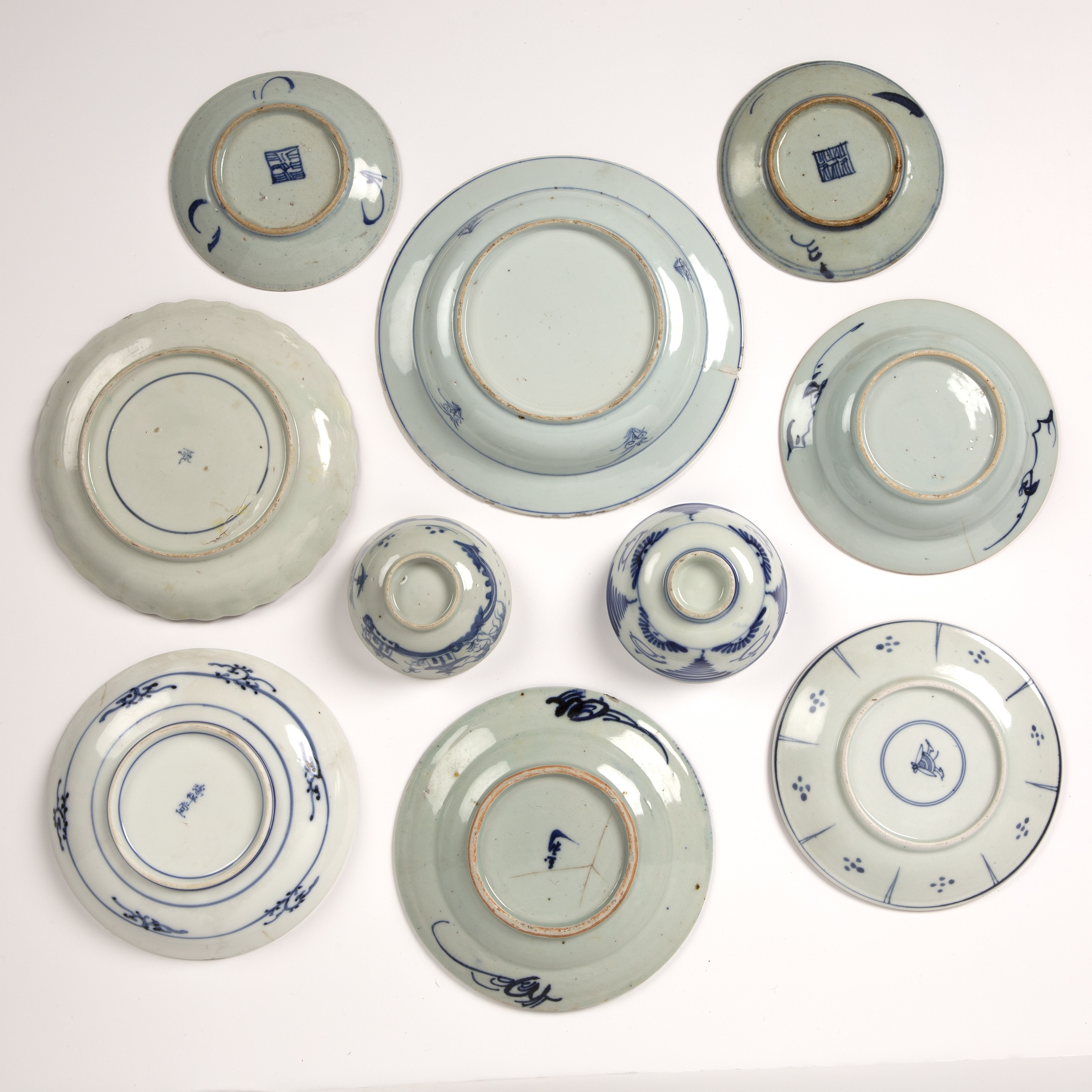 Group of blue and white pieces Chinese and Japanese including Hirado, Kraak style and others, the - Bild 2 aus 5