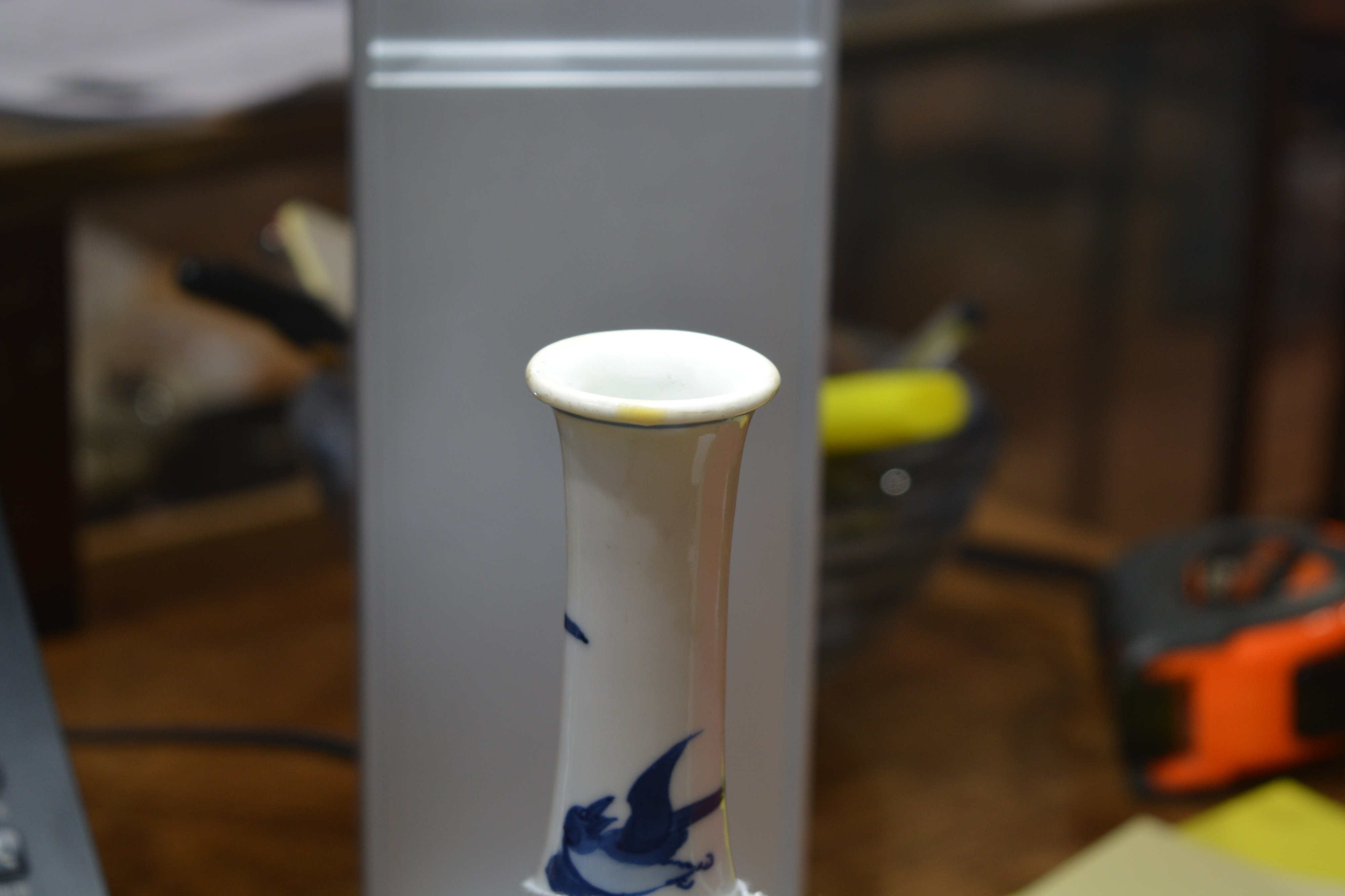 Blue and white porcelain bottle vase Chinese, Kangxi painted with branches, rockwork and blossom, - Image 5 of 9