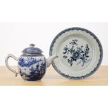 Nanking blue and white porcelain teapot Chinese, late 18th Century painted with a landscape scene,