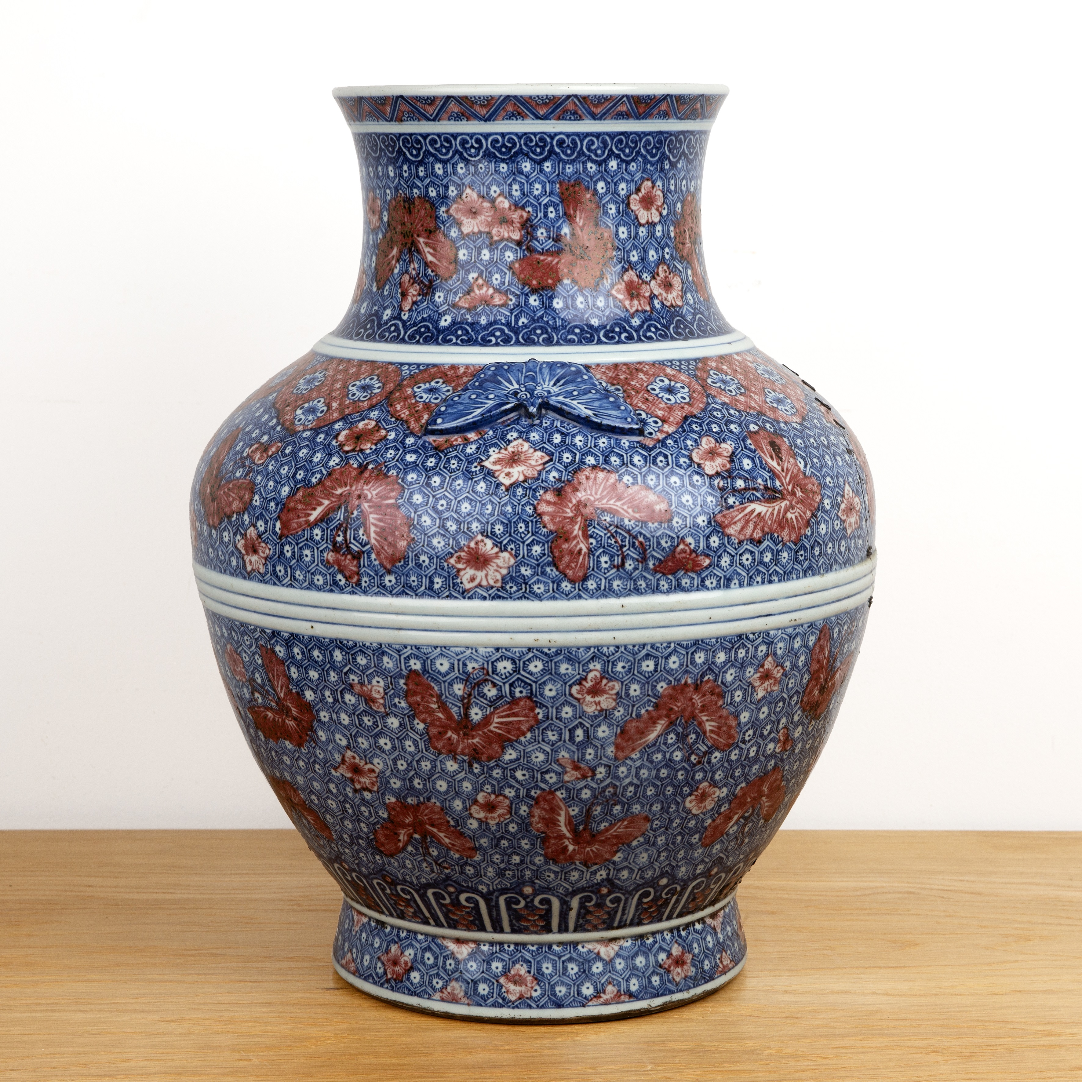 Large underglaze blue and copper-red porcelain vase Chinese, 18th Century of archaistic hu form with - Image 4 of 18