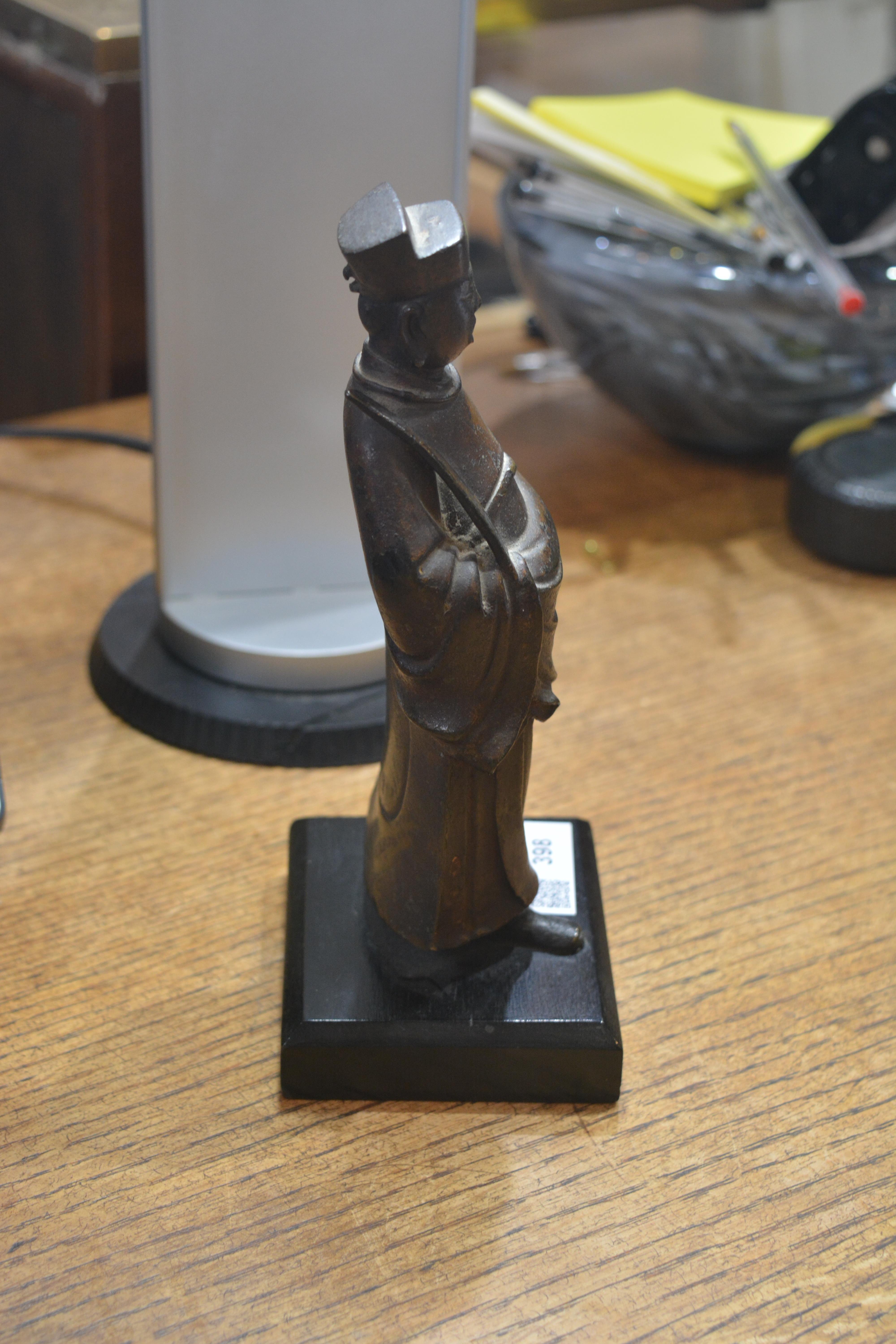 Bronze composite-filled standing guardian figure on a wood stand Chinese, late Ming the standing - Image 8 of 10