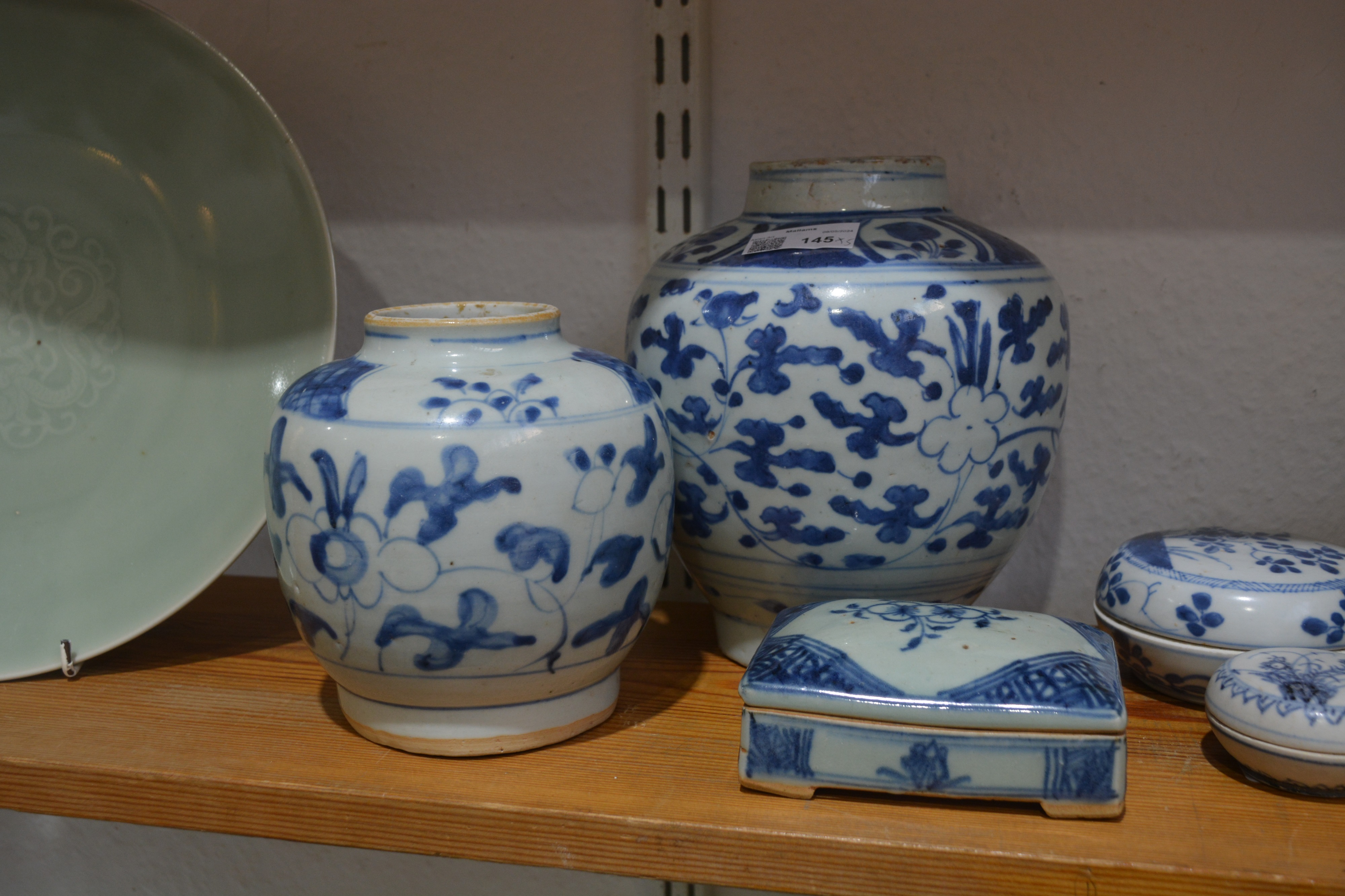 Group of blue and white porcelain Chinese, Ming and later including two jars, 18cm and 14cm, two ink - Image 6 of 8