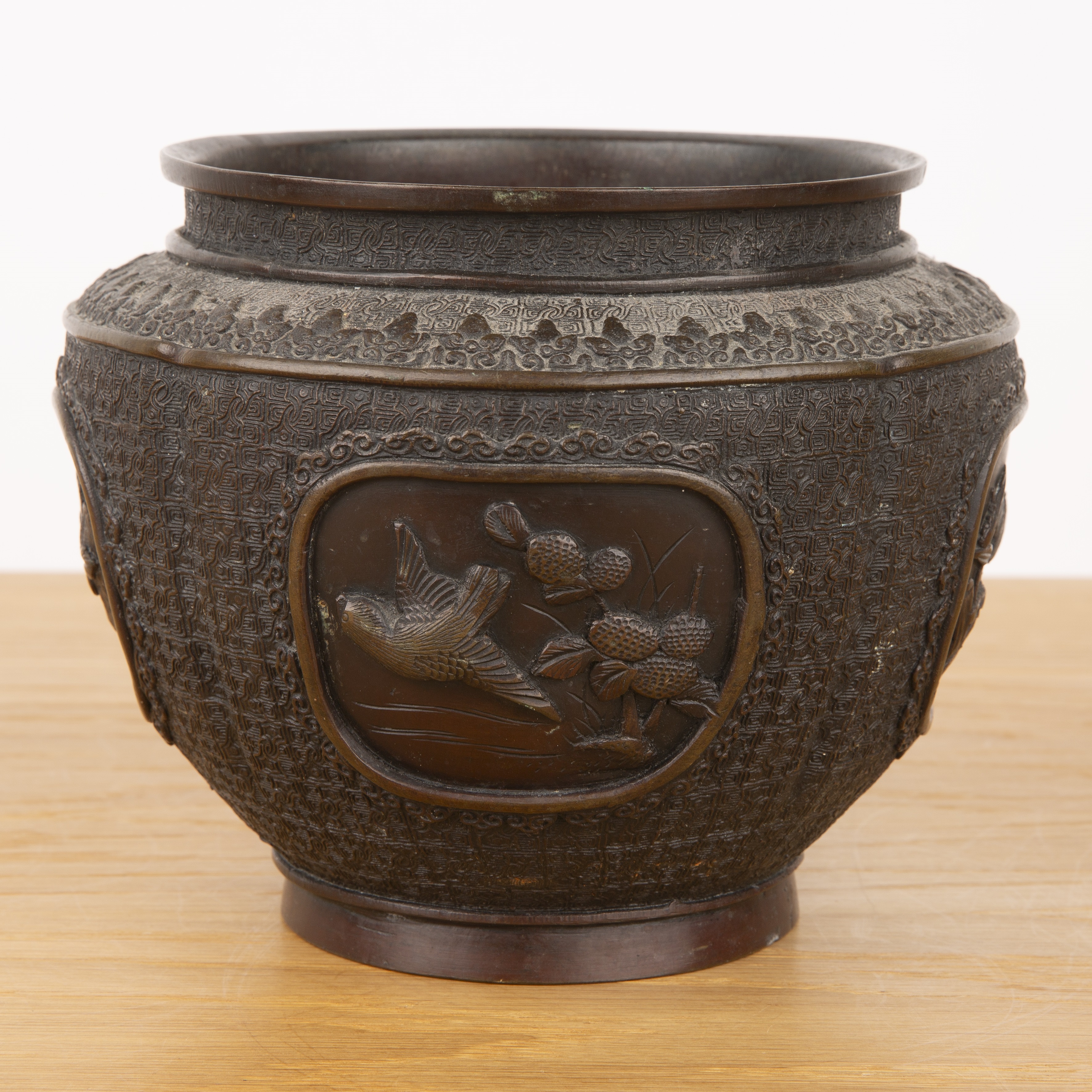 Bronze small jardiniere Japanese, 19th Century with oval panels of birds and flowers, signed to - Image 4 of 6