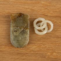 Carved jade cicada and three jade interlocked rings Chinese, Han dynasty and later cicada is 5cm