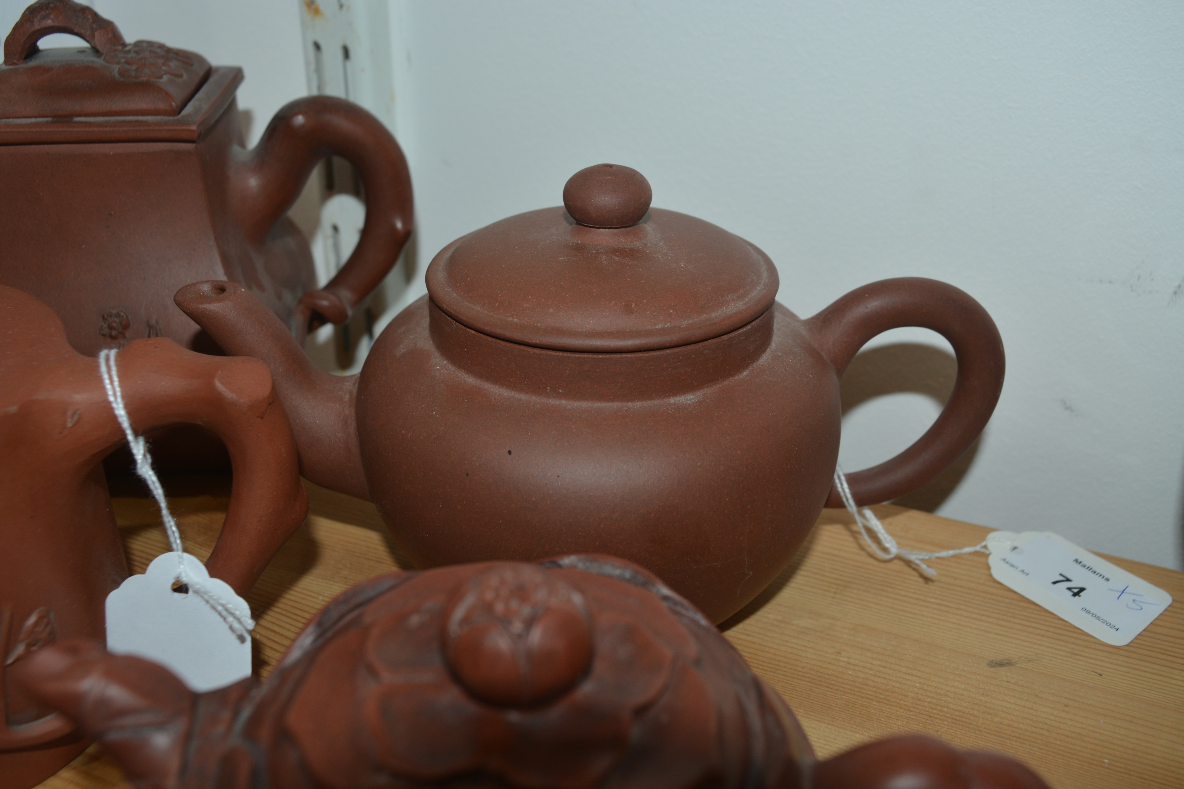 Group of five Yixing teapots Chinese, 19th/20th Century to include a rectangular teapot with moulded - Image 8 of 13