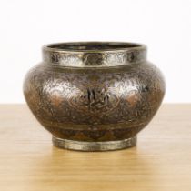 Silver and copper inlaid brass bowl Mamluk revival, 19th/early 20th Century with engraved