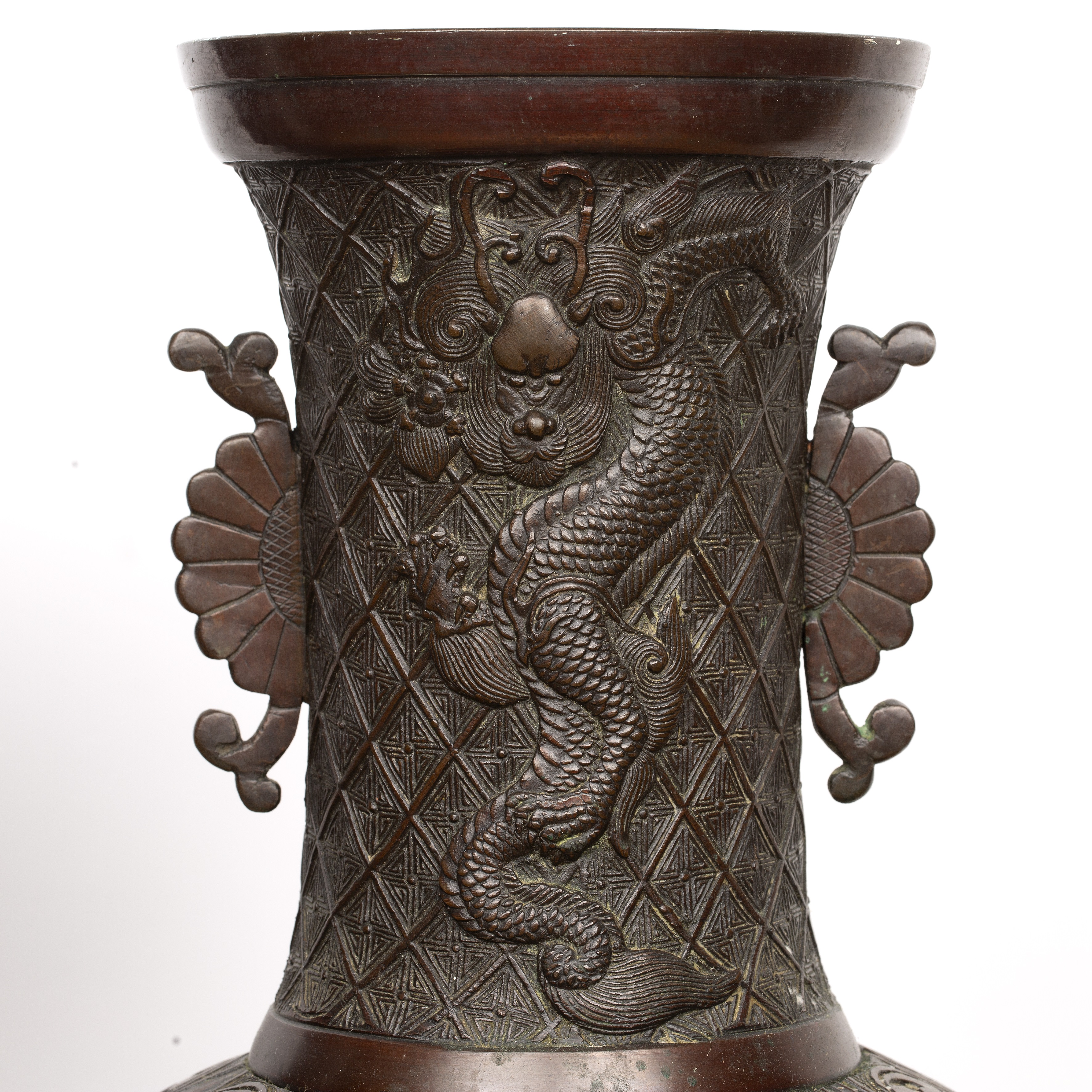 Pair of bronze vases Japanese, late 19th Century decorated with birds and mons motifs, with an - Image 3 of 7