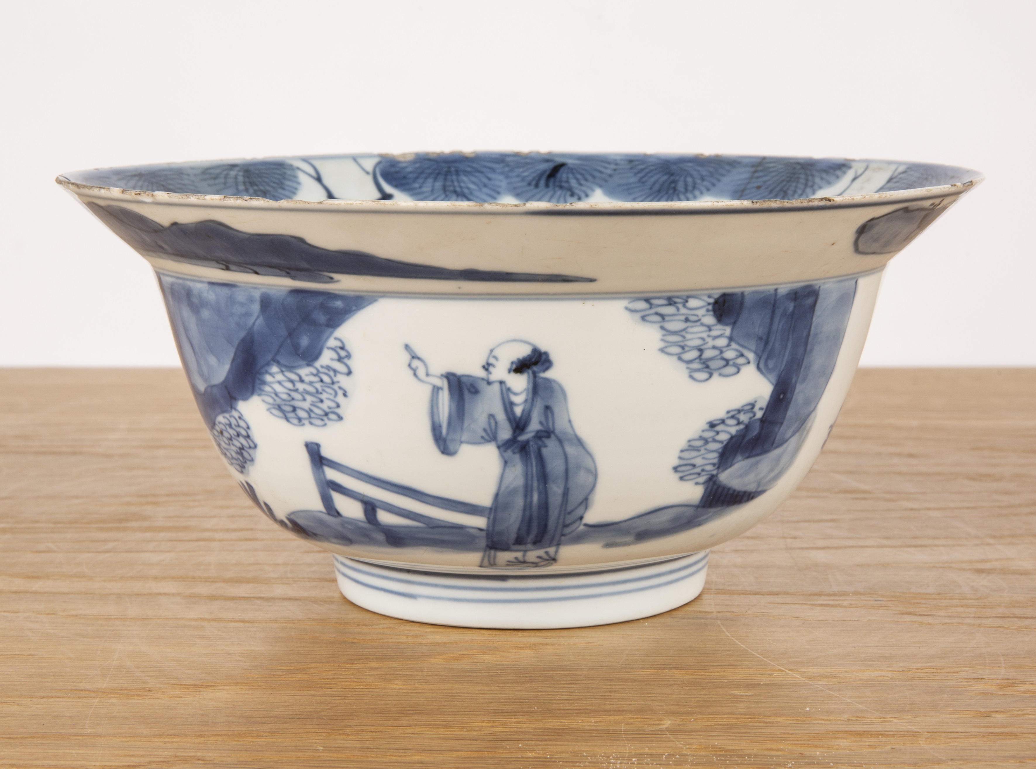 Blue and white bowl Chinese, Kangxi period painted with a monk to the centre and further figures - Image 6 of 6
