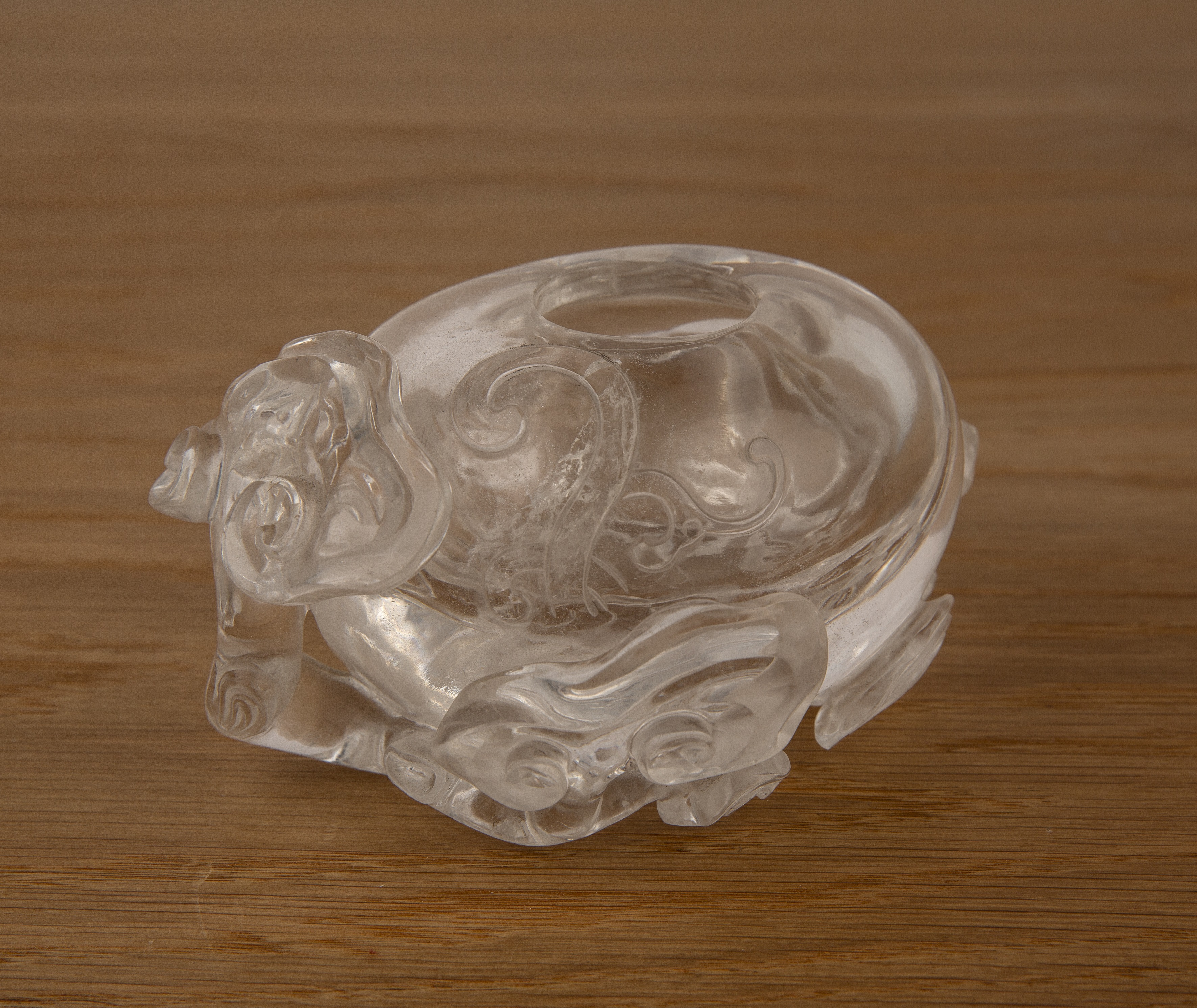 Rock crystal brush washer Chinese, 18th/19th Century of oval form, with trailing lingzhi fungus - Image 3 of 9