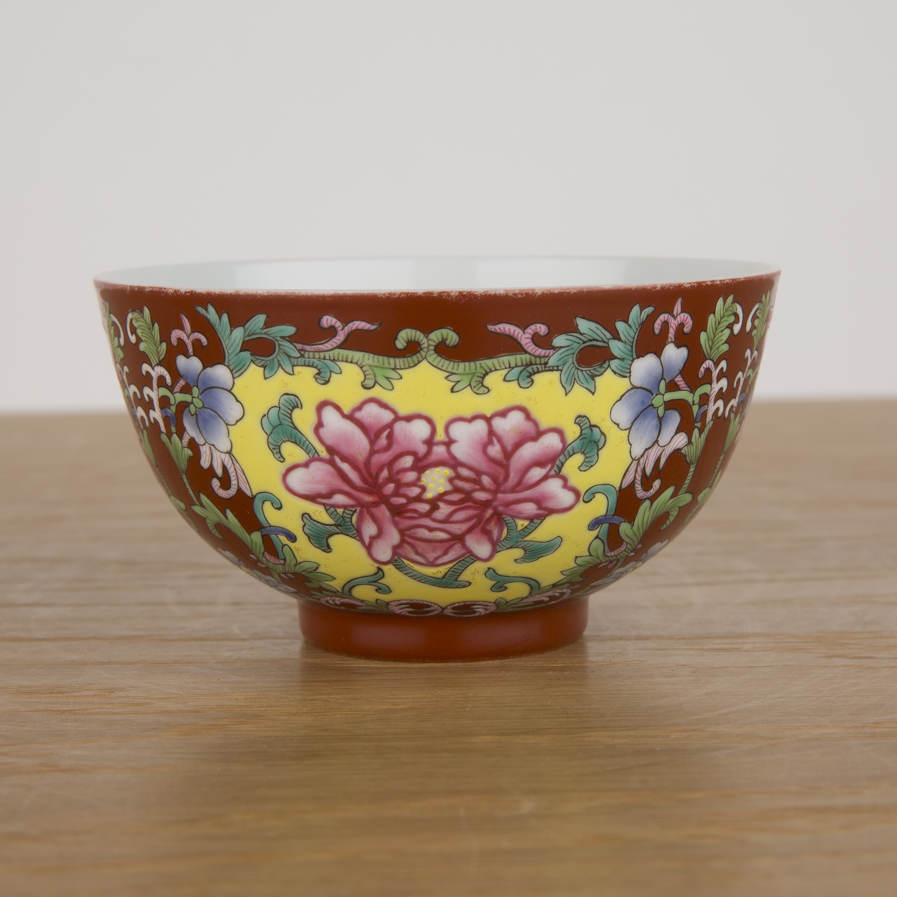 Polychrome enamelled porcelain bowl Chinese, 19th/20th Century painted with peonies and trailing - Image 3 of 12