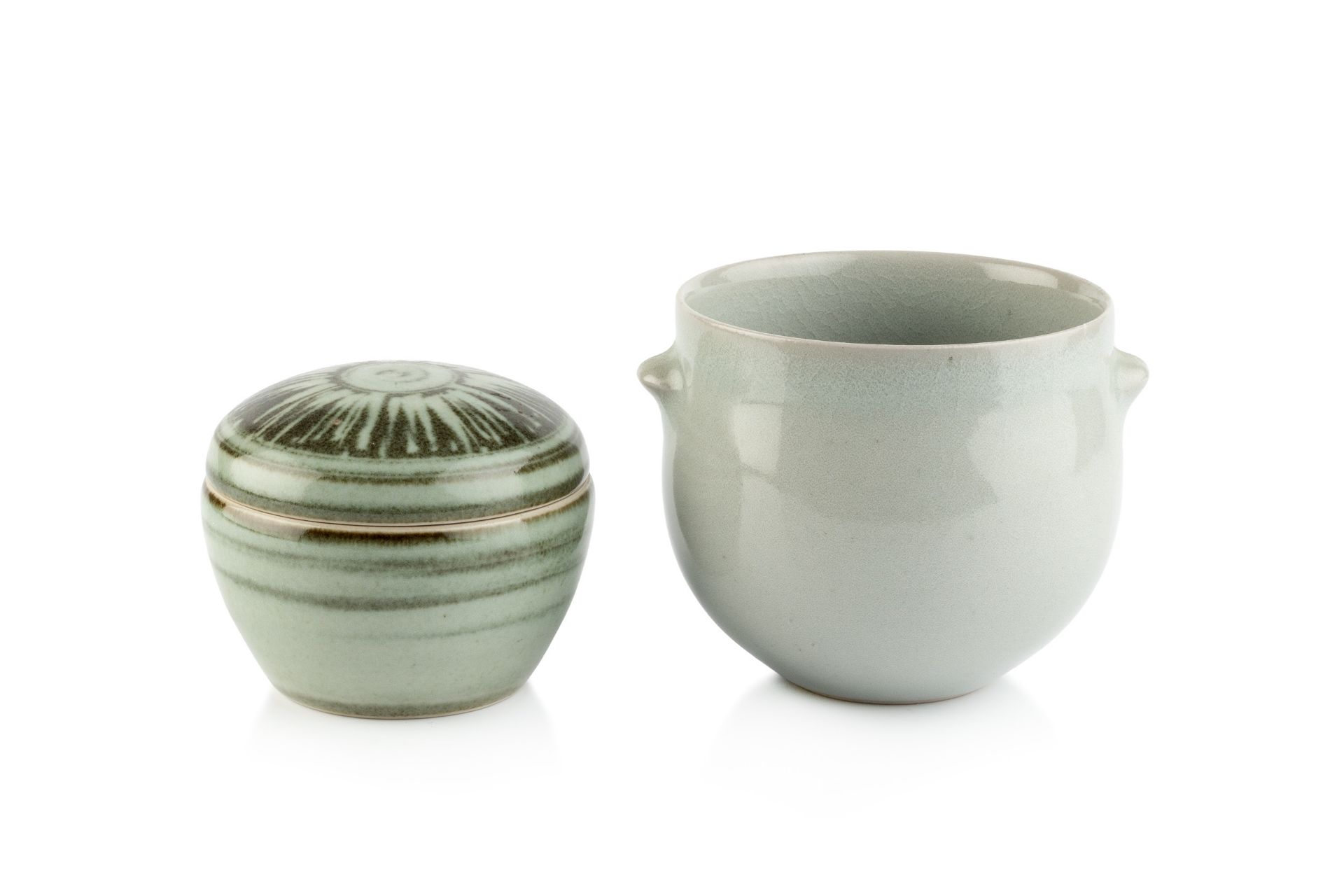 David White (1934-2011) Pot and cover porcelain impressed potter's seal 8.5cm high; and a