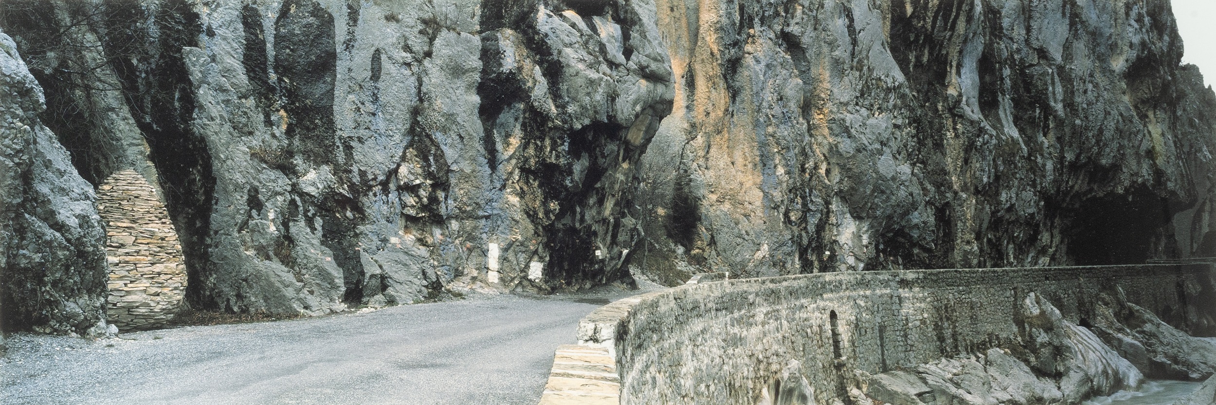 Andy Goldsworthy (b.1956) Vallee du bes Cairns, Reserve Geologique de Haute Provence, 1999 5/500,